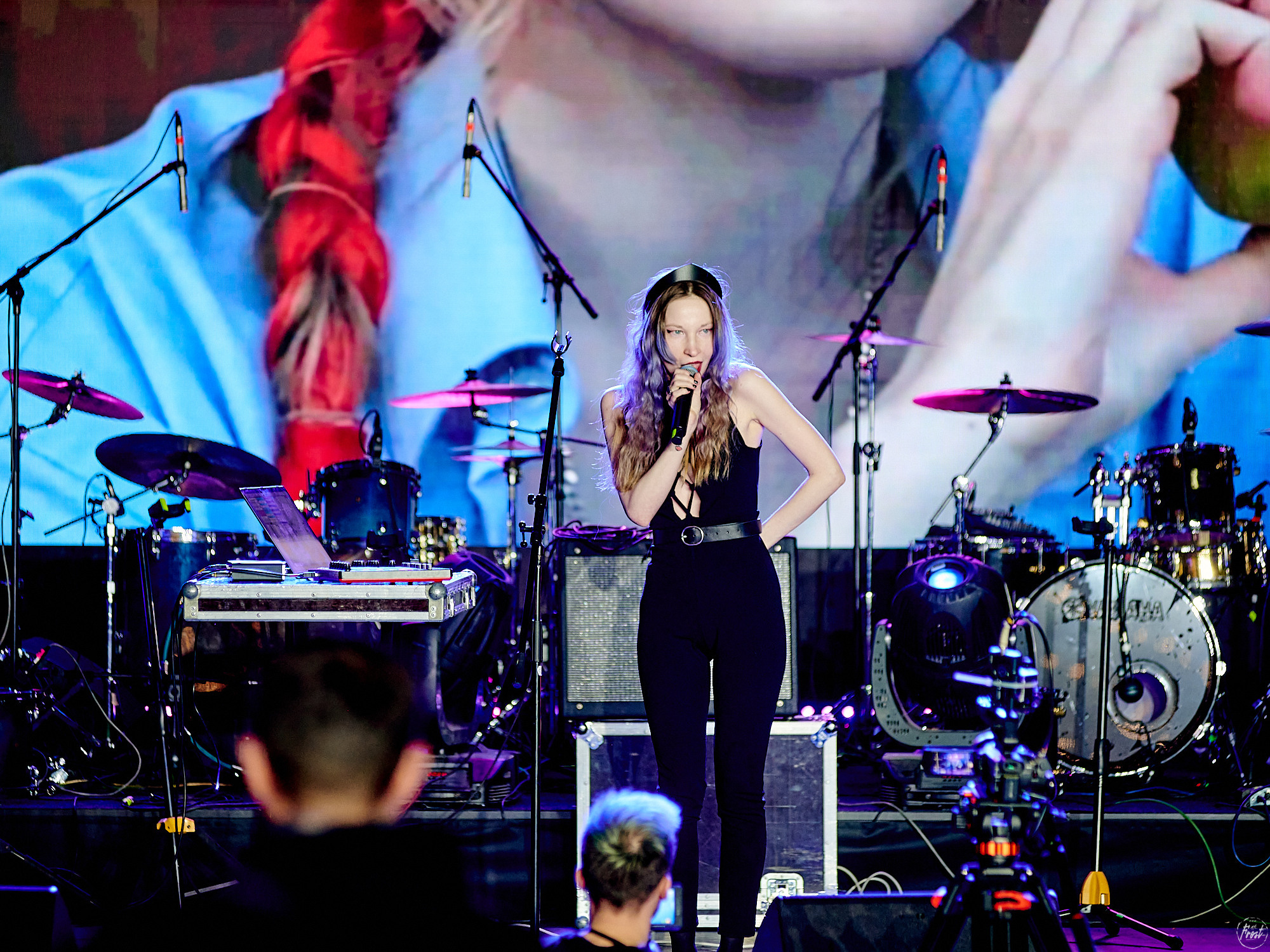 КИОН. Фотографии отовсюду и обо всем