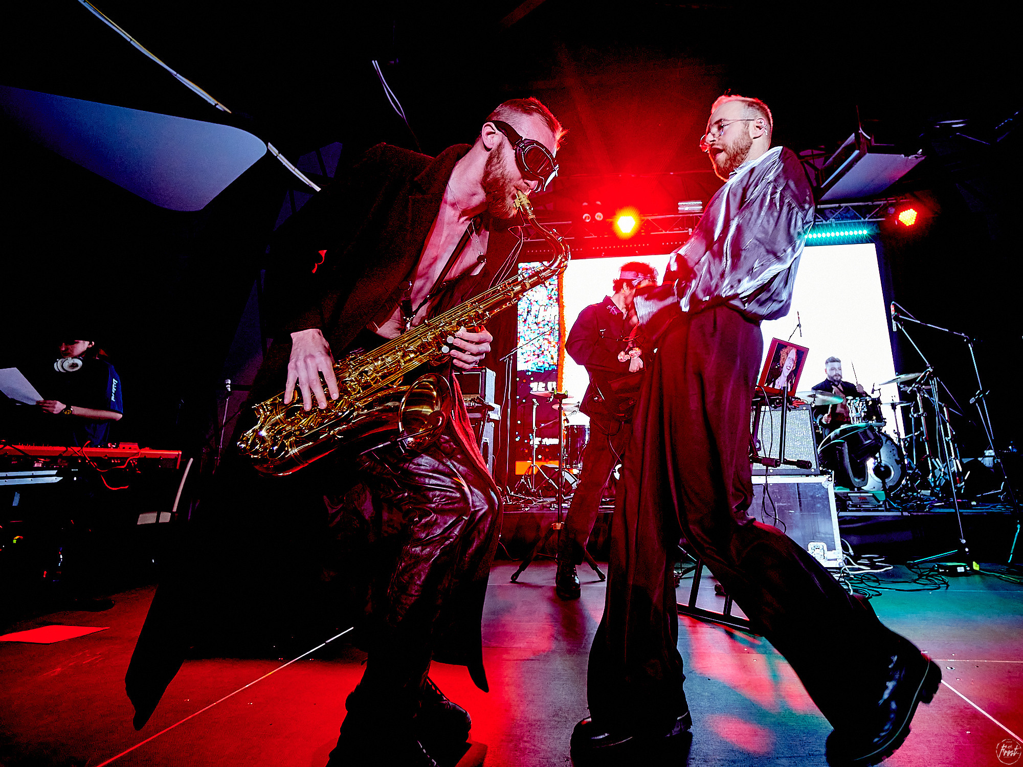 The OMY. Фотографии отовсюду и обо всем