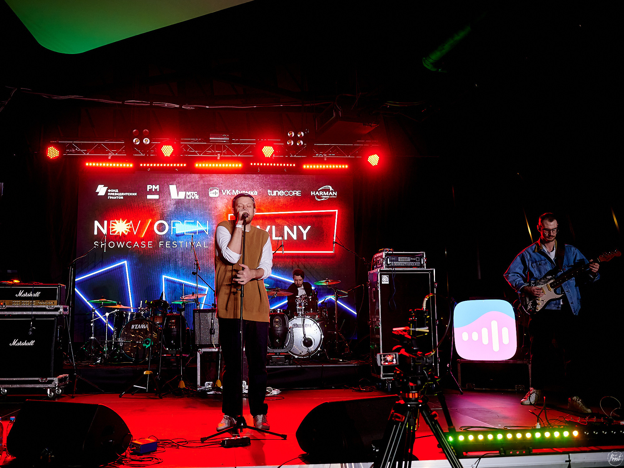 VLNY. Фотографии отовсюду и обо всем