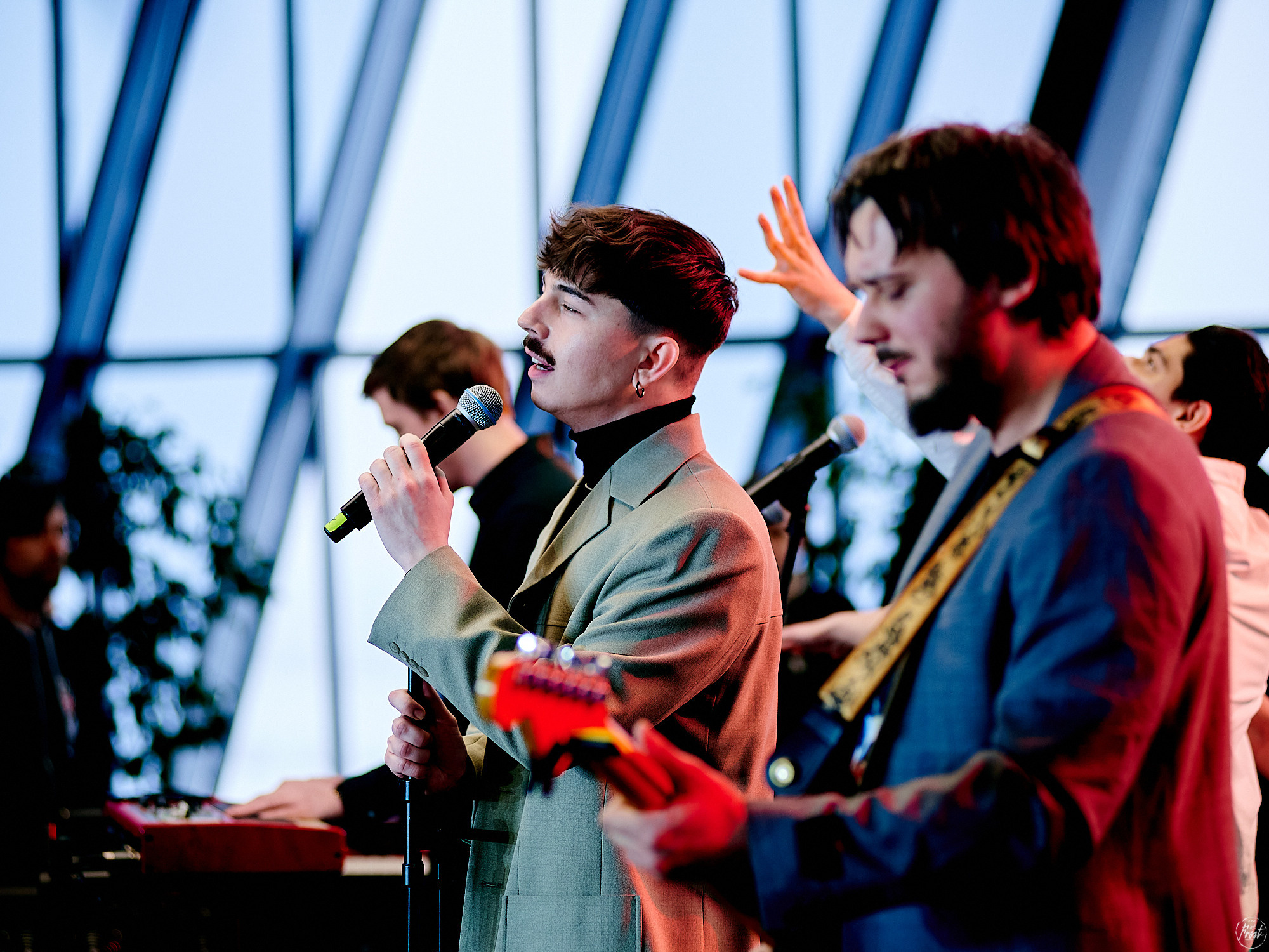 Макс Юдин. Фотографии отовсюду и обо всем