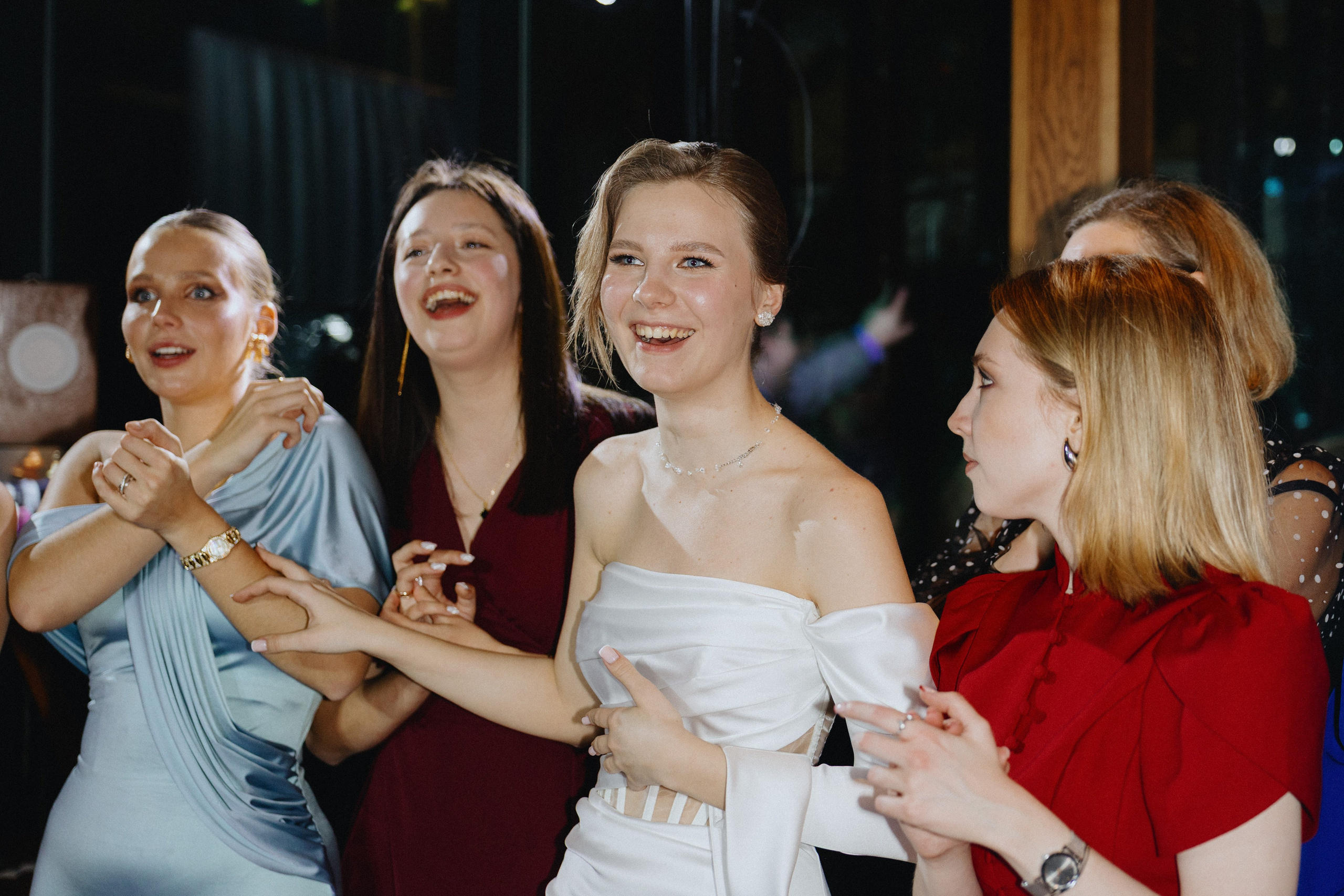 Свадьба Никиты и Оли в Санкт-Петербурге. Свадебный фотограф СПБ