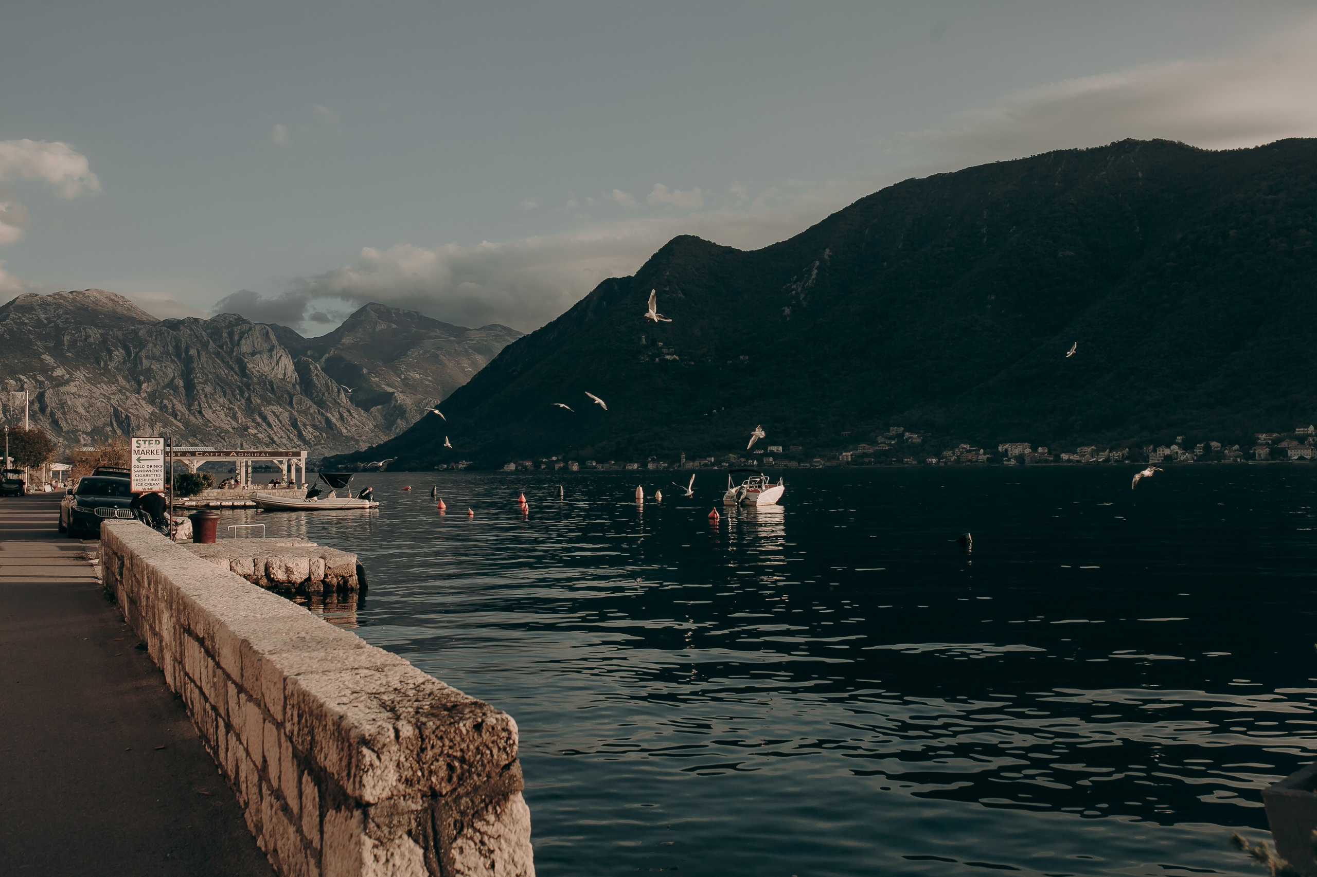 ПРОГУЛКА ПО ПЕРАСТУ. Family, Women & Couples Photographer in Budva, Kotor, Herceg Novi, Perast & Coastal Montenegro