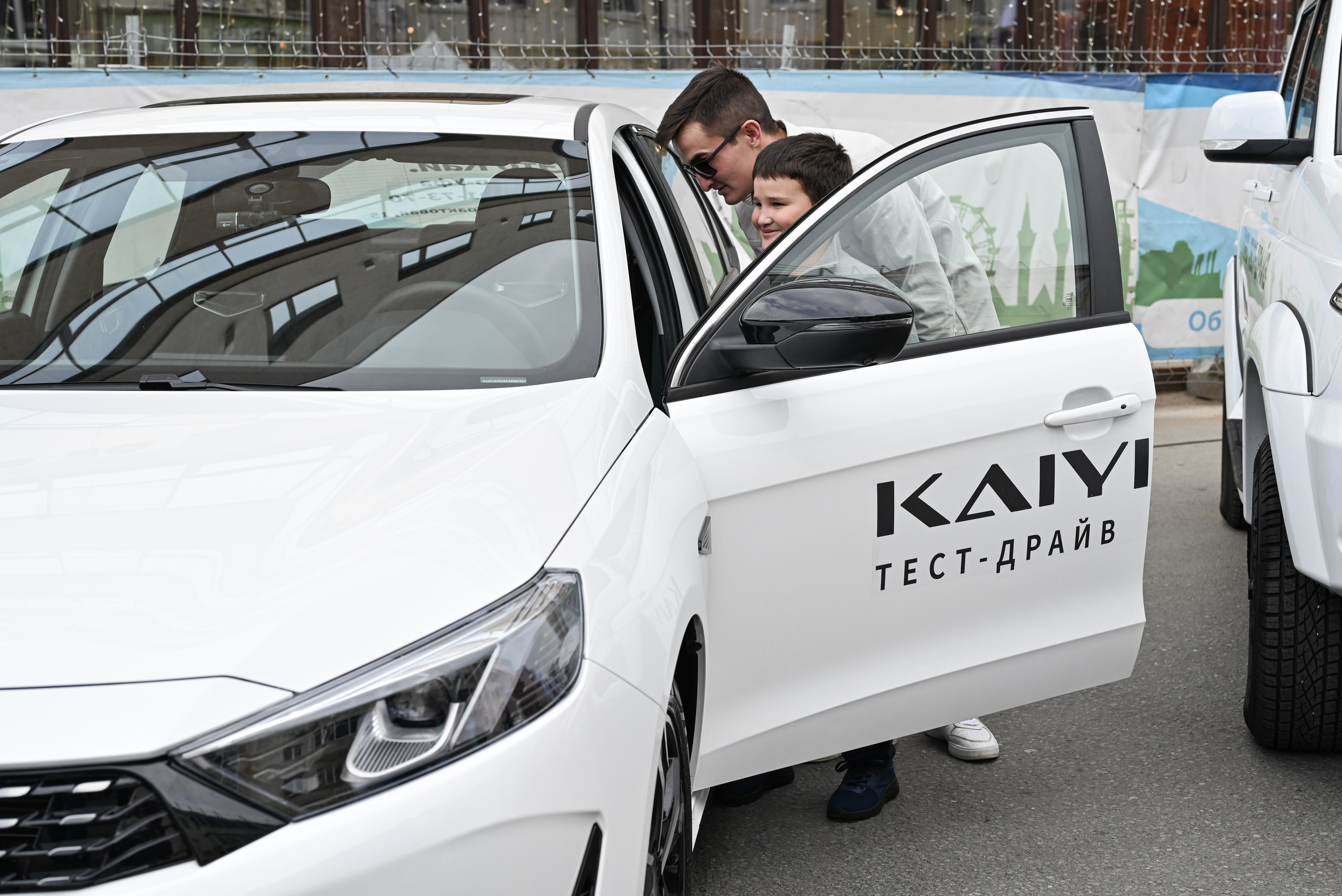 ЛУИДОР выставка. Свадебный и семейный фотограф в Уфе Александров Максим