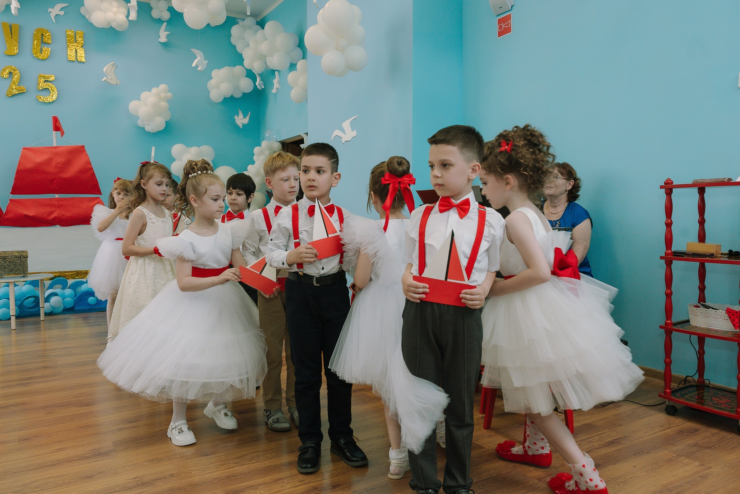 Выпускной 10 ДС. Выпускные альбомы Натальи Бутко: Новороссийск, Анапа, Геленджик