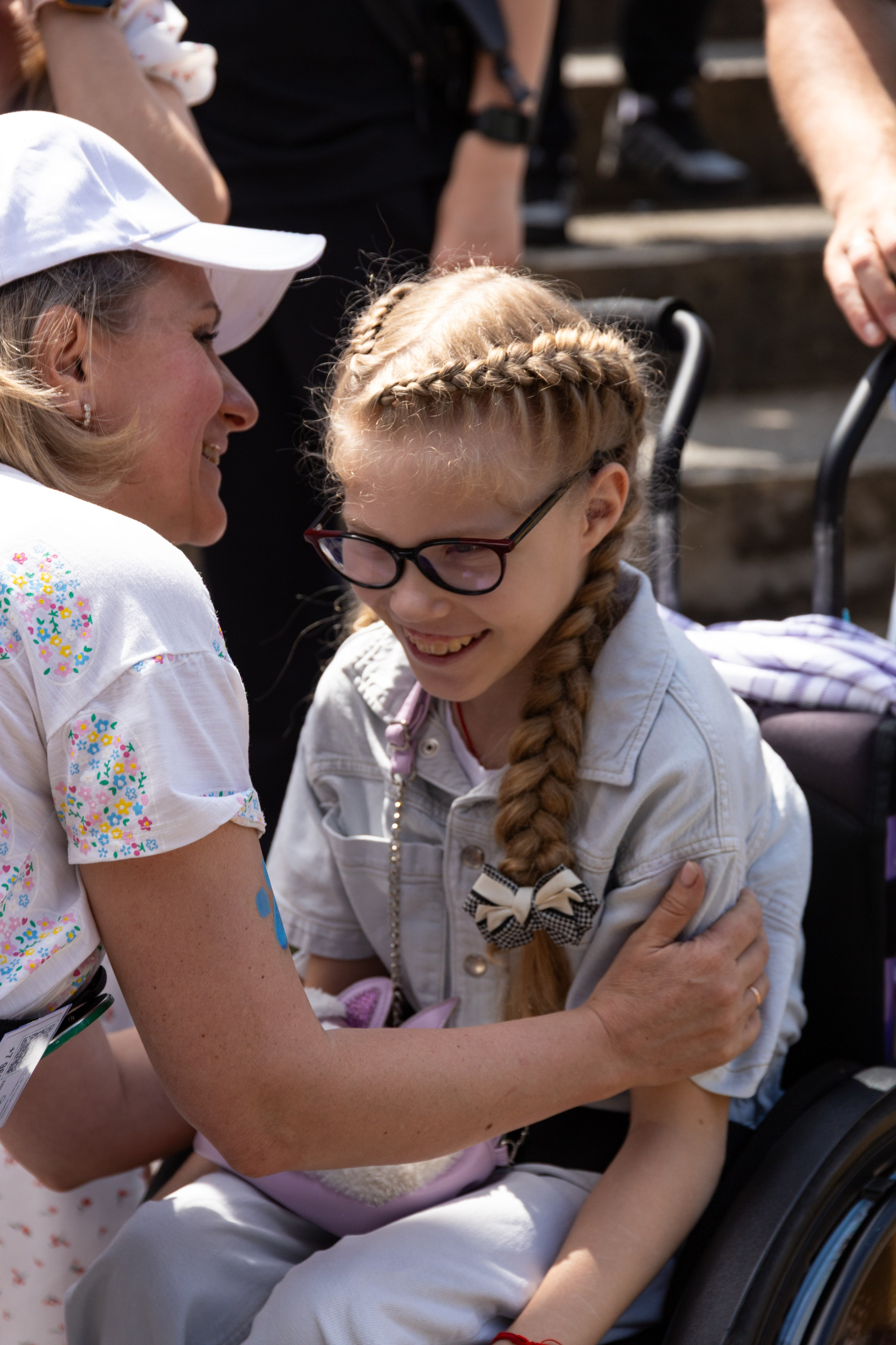 День Доброты. Выпускные фотоальбомы в Москве и Московской области