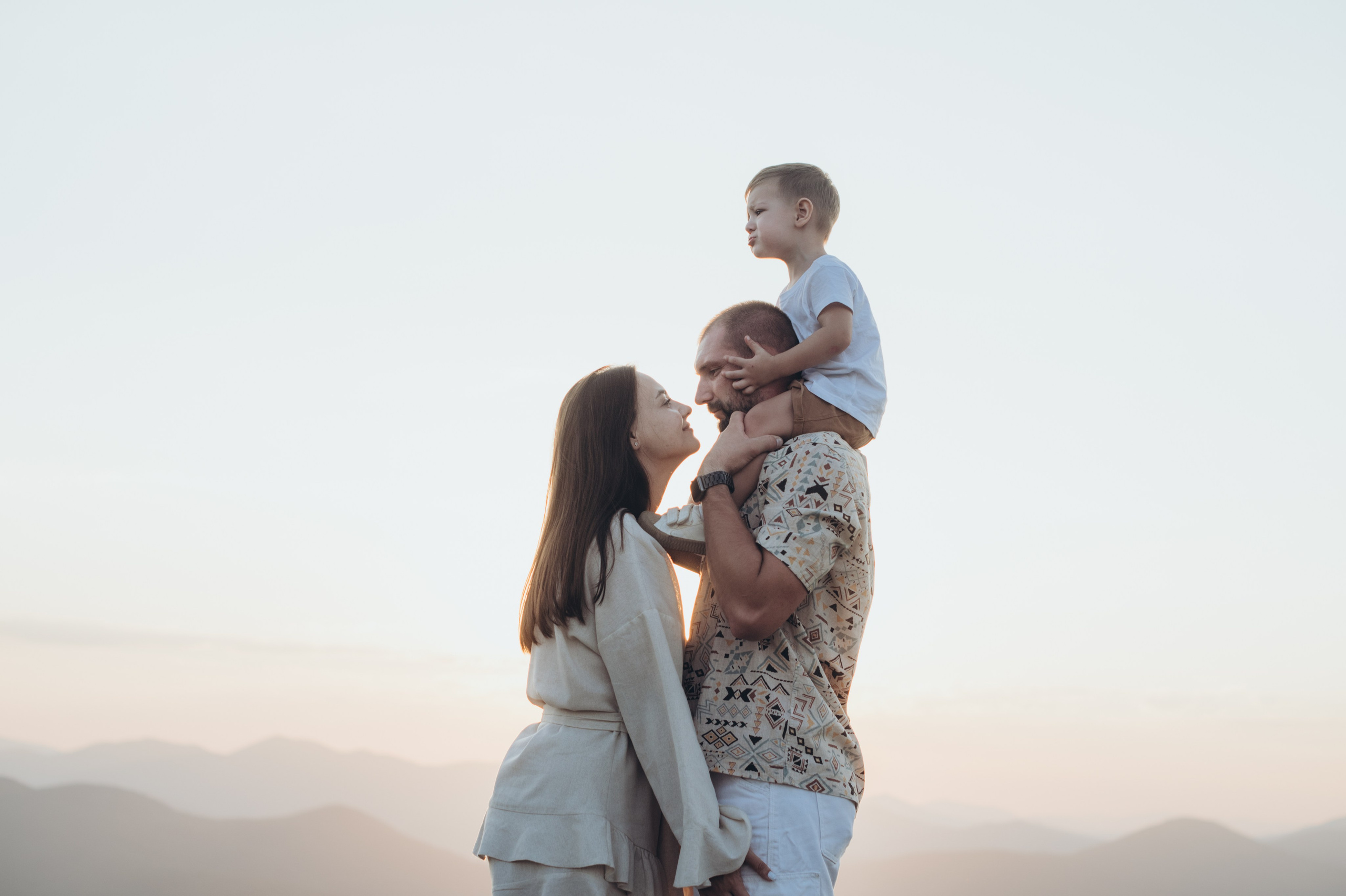 Контакты. Фотограф Гуамка Апшеронск Майкоп