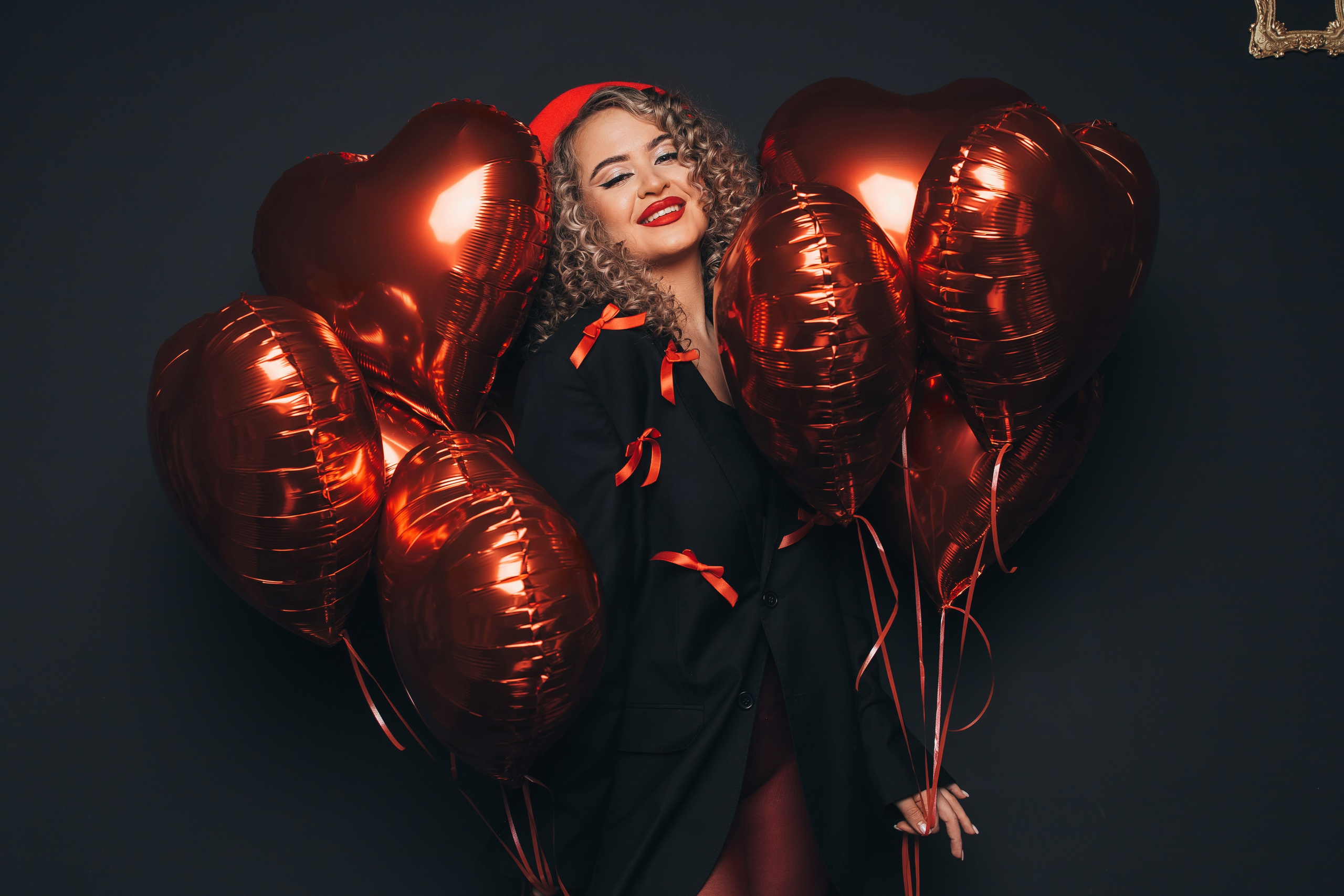 Фото день к 14 февраля.Эля