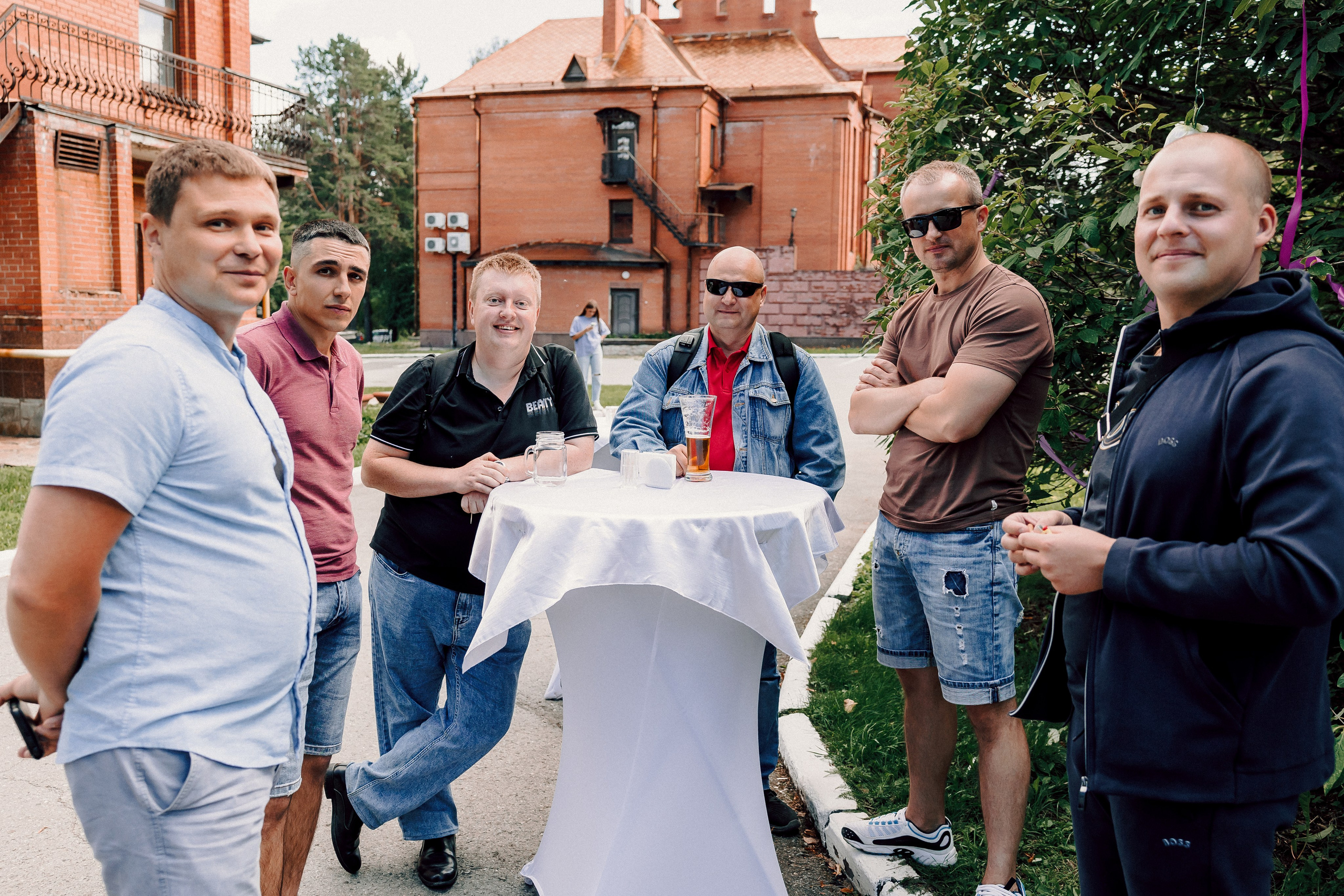 УММ2 — Летний корпоратив. Лёшка Варзегов — фотограф