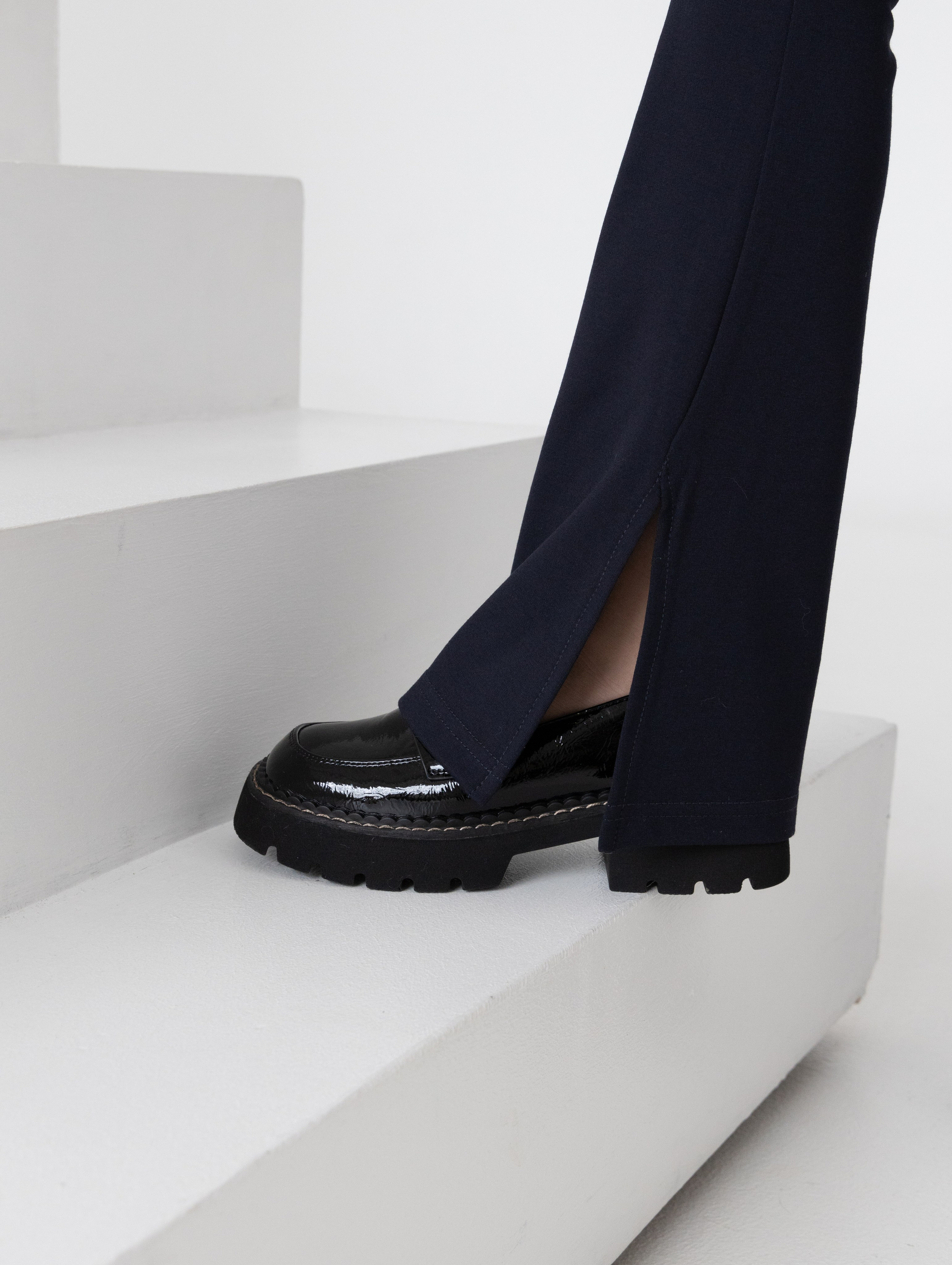 Каталожная съемка детской одежды для маркетплейса. Фотограф в Новосибирске Анна Полторацкая