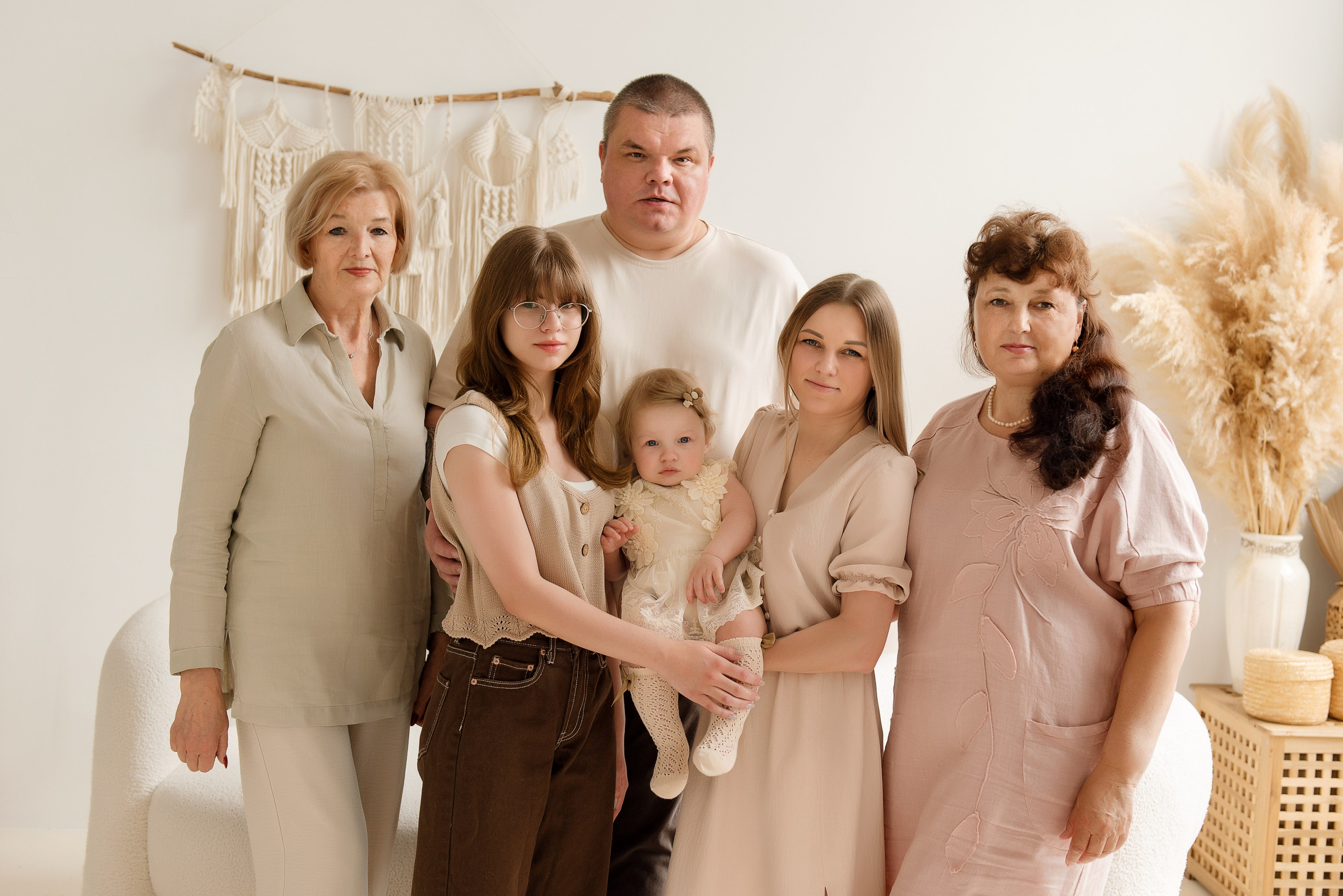 Семейная фотосессия 1 год в Москве. Детский фотограф в Долгопрудном и Москве