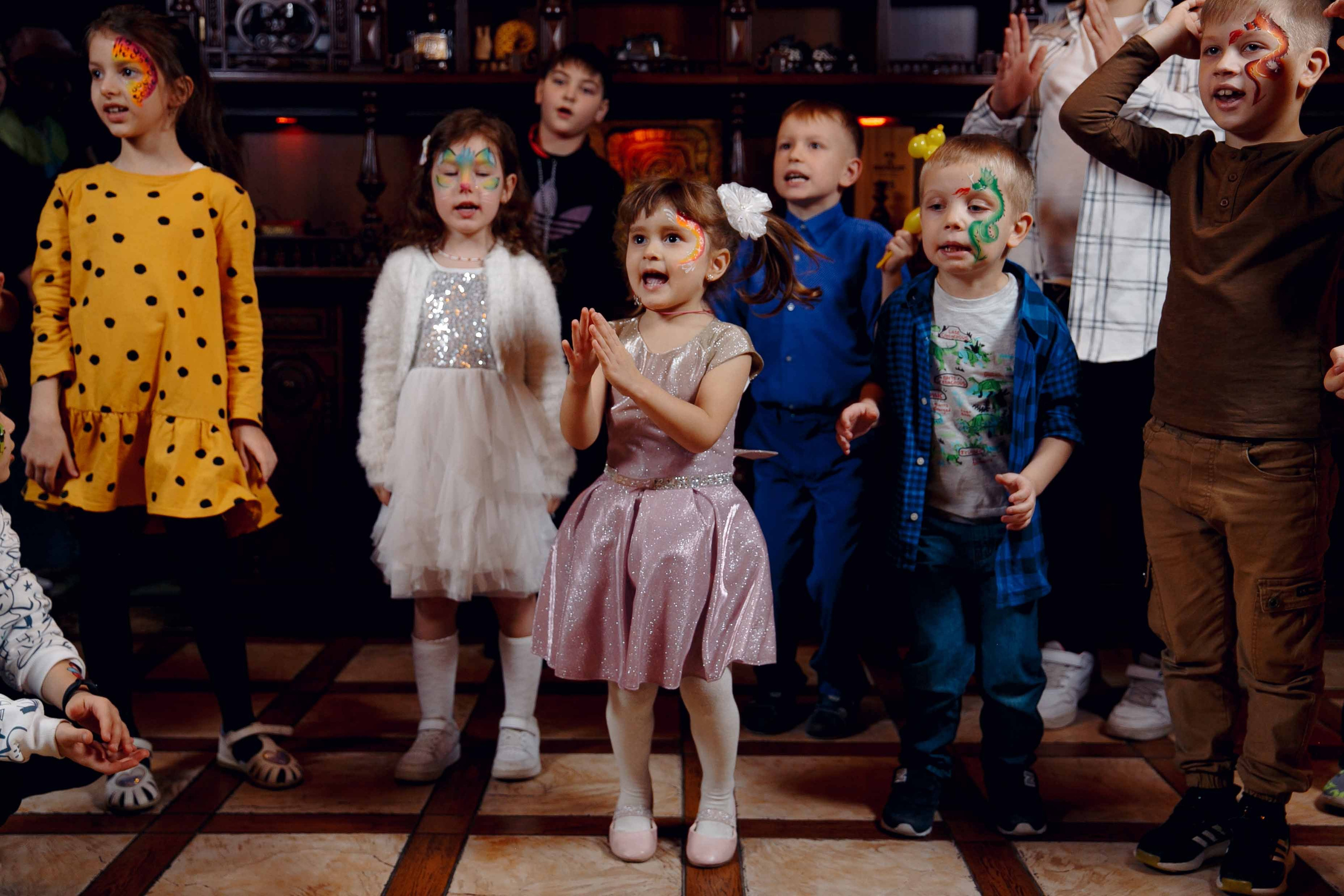 Елка в «Пенатах». Ваш репортажный фотограф Артемий Антонов