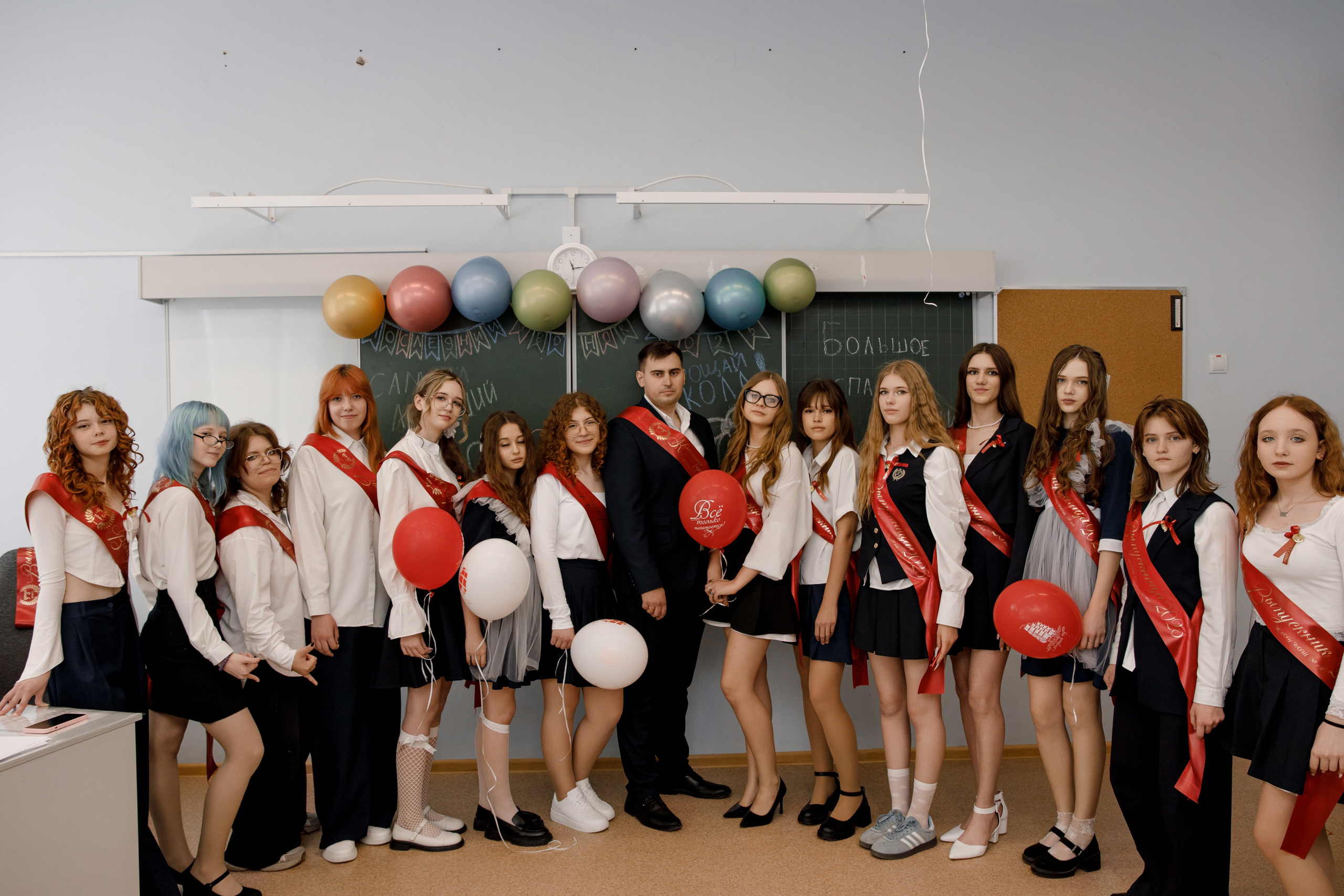 Школа 107 г. Краснодар. Выпускные альбомы в Краснодарском крае