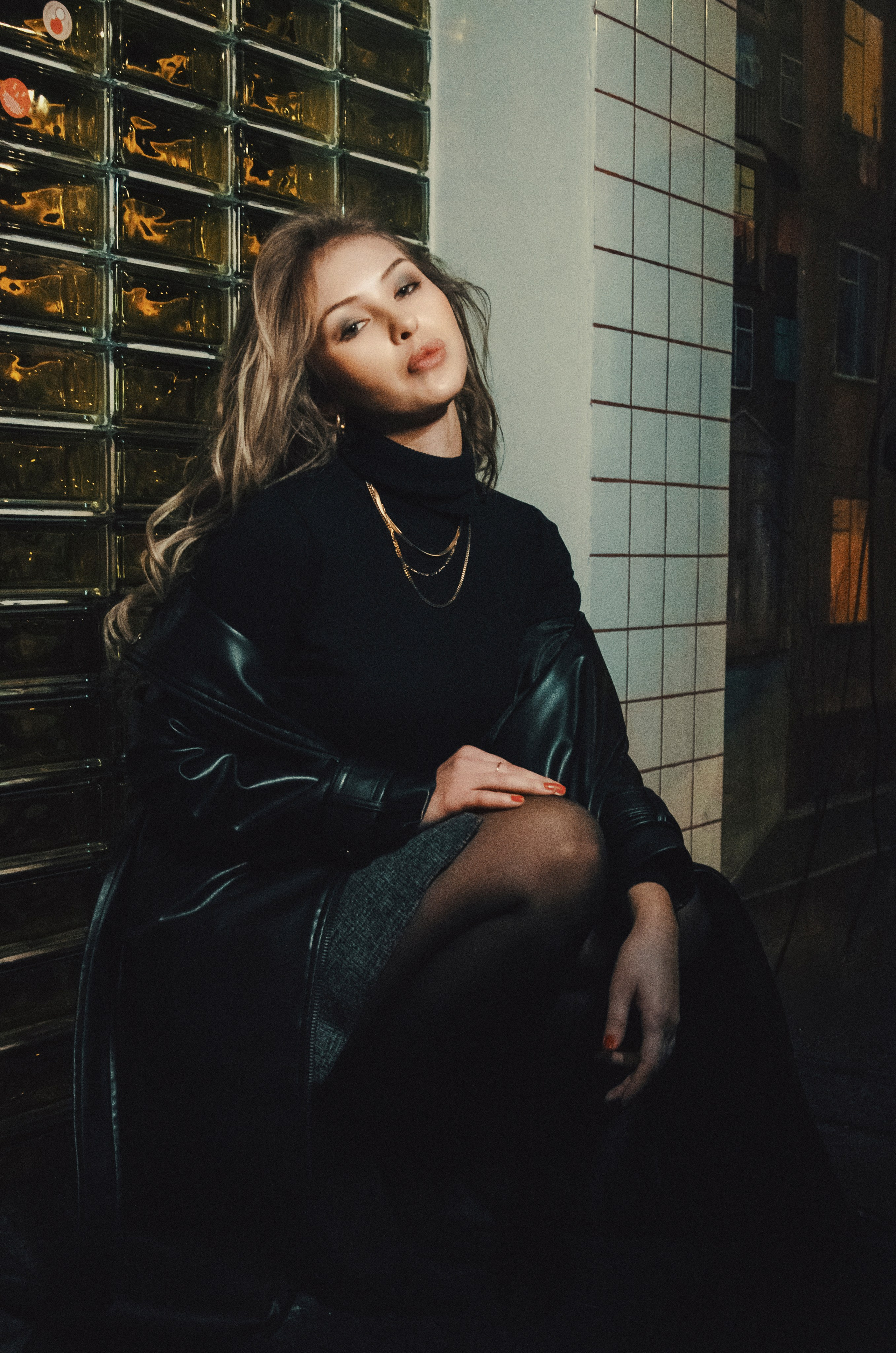 Съемка в стиле жены бандита. Фотографы в Тюмени Андрей и Лидия Войвод