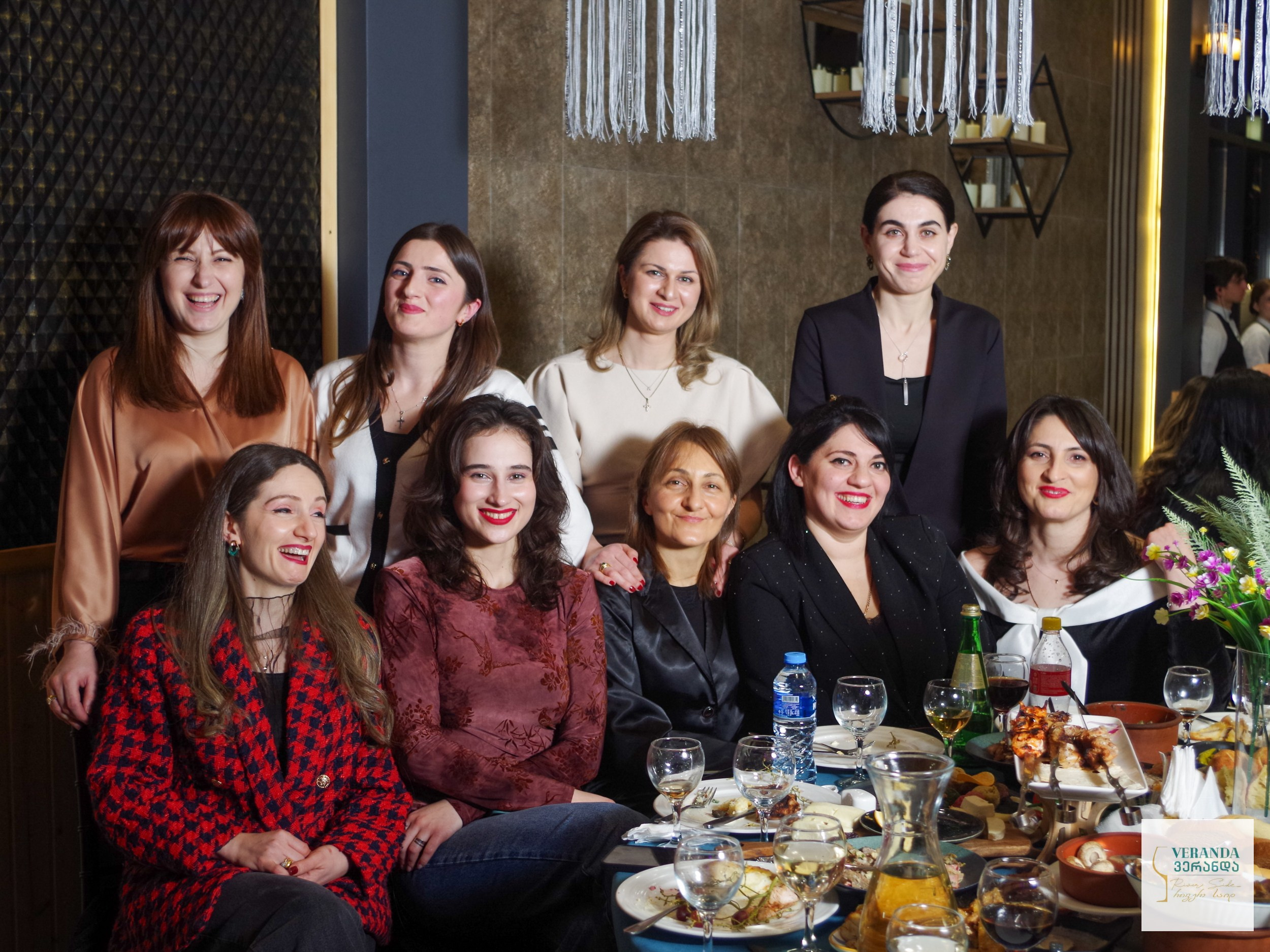 Ресторан веранда. Портретный фотограф Денис Милютин