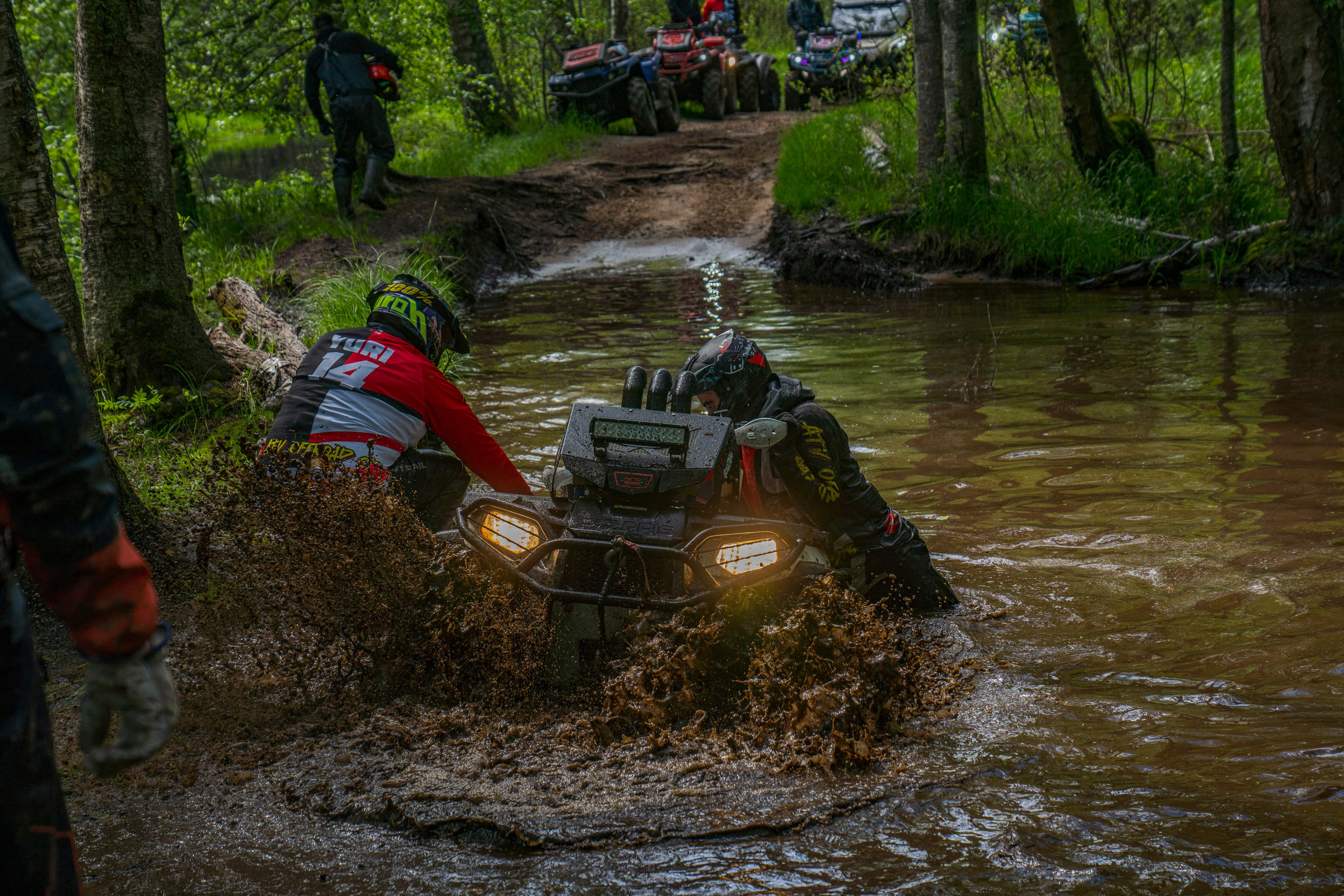 RazVolution. Графический дизайнер Илья Левченко