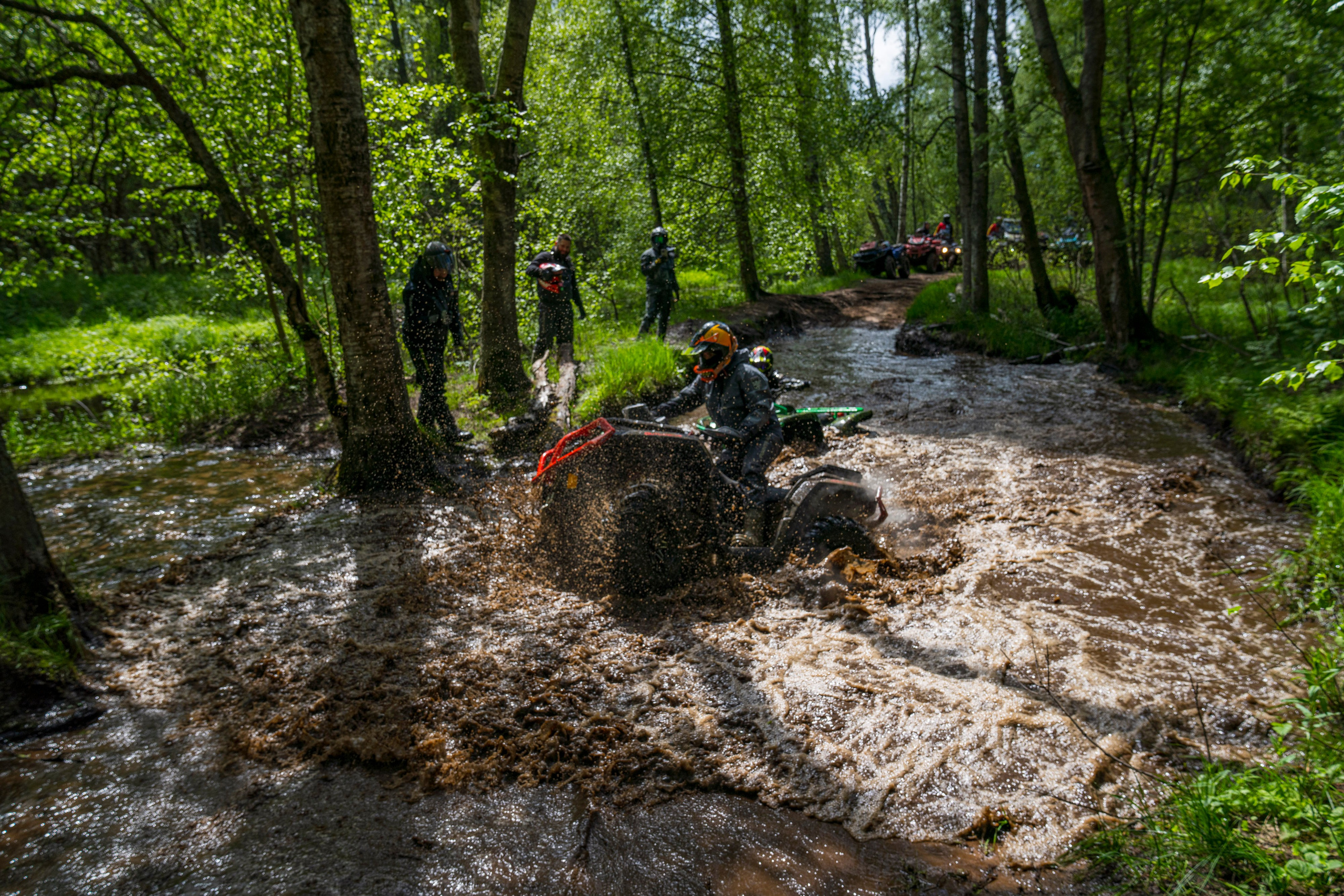 RazVolution. Графический дизайнер Илья Левченко