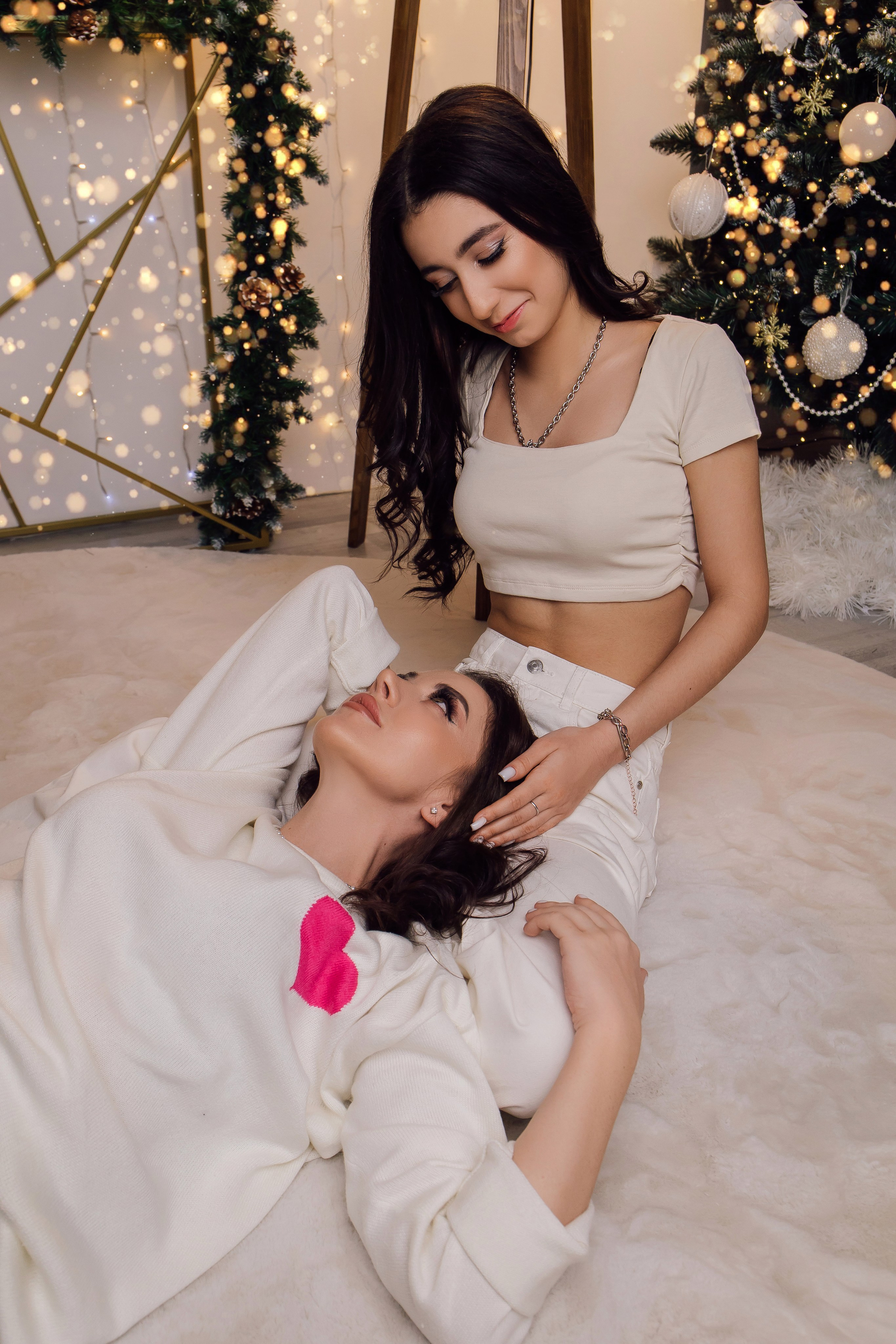 Катя и Лэйла