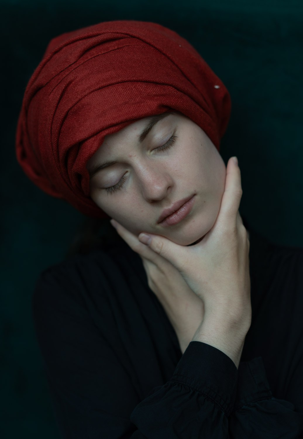 AUTHENTIC FILM. Visual artist Daniil Kontorovich