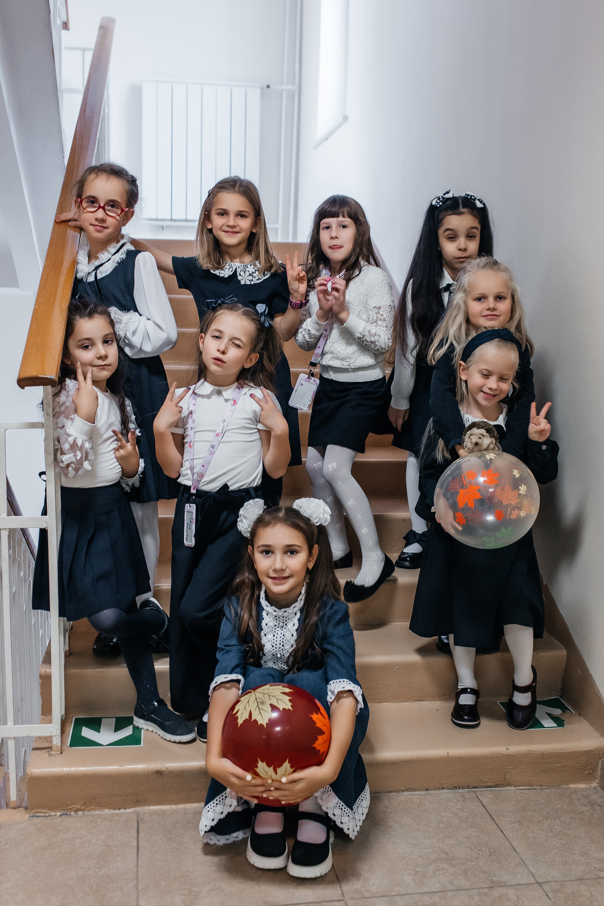 Первоклашки ГБОУ ЦОиС «Москва-98». Семейный фотограф в Москве Наталья Чуб, заказать Фотокнигу