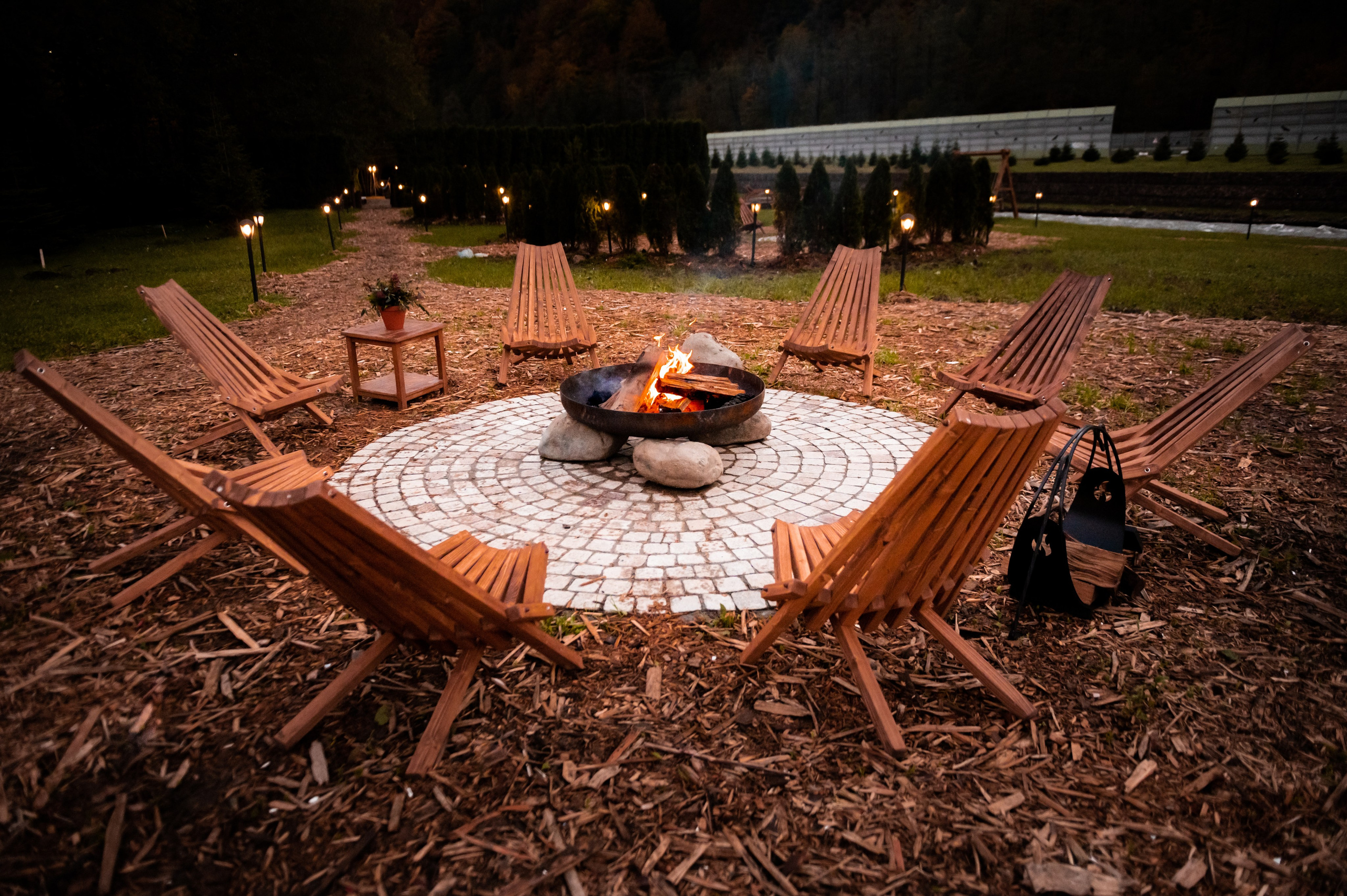 Контент съемка места для отдыха на курорте Газпром Поляна «Мзымта Пляж». Репортажный фотограф в Красной Поляне и Сочи Павлюченко Екатерина