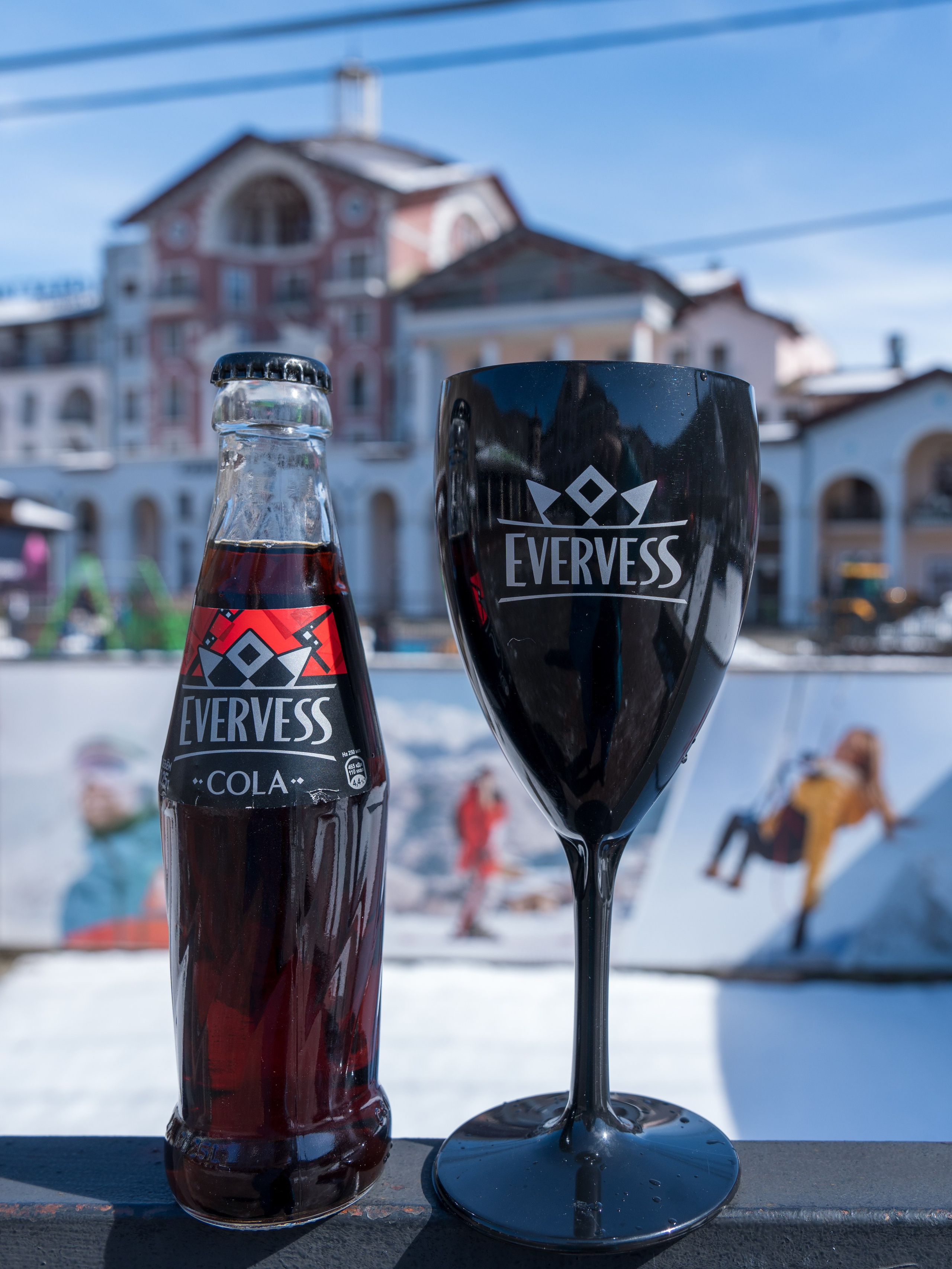 Компания «EVERVESS»: отчет с точек продаж на курортах Красной Поляны. Репортажный фотограф в Красной Поляне и Сочи Павлюченко Екатерина