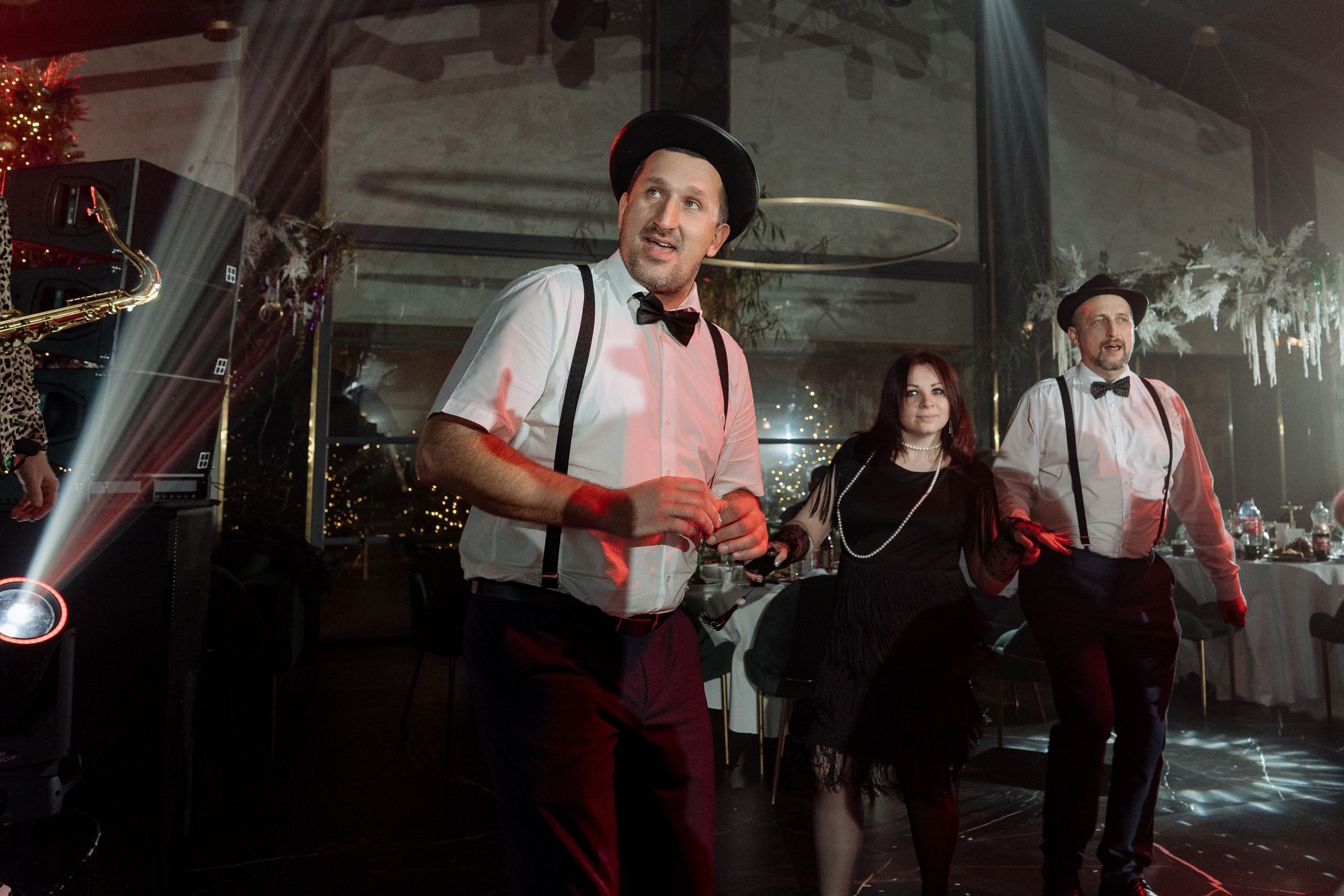 Альбион Тур