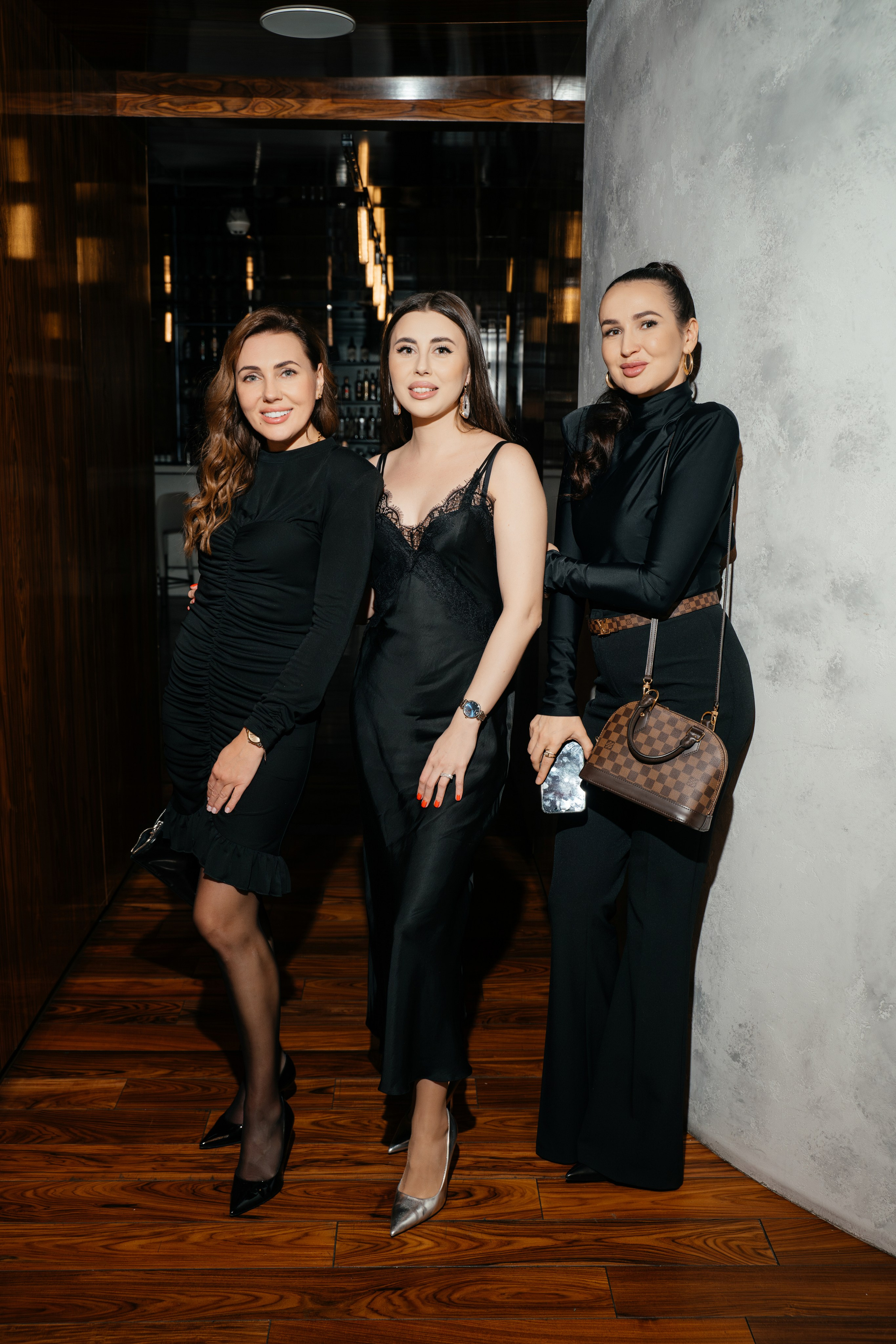 15 ноября (пятница). BENUAR Restaurant