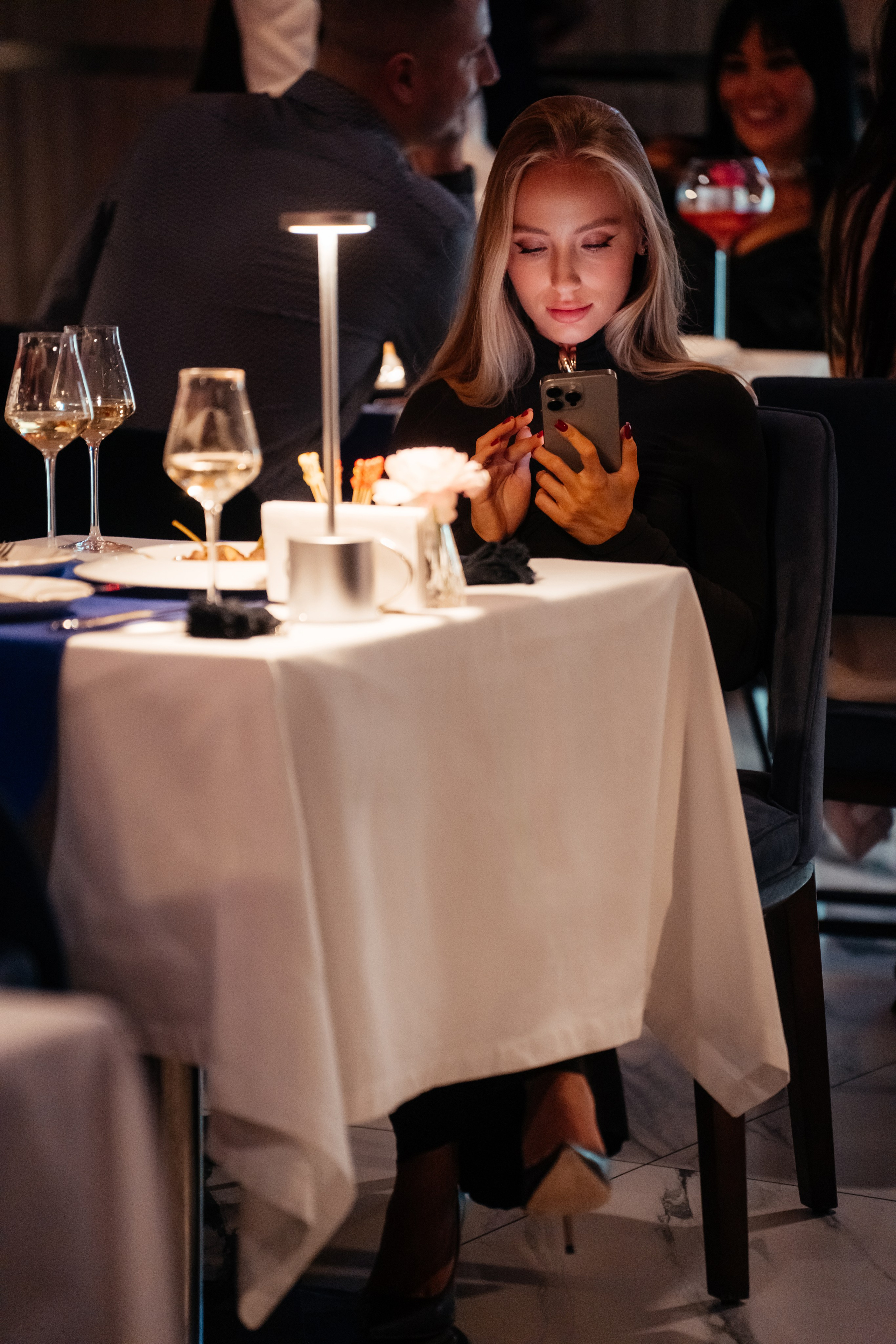 8 марта (суббота). BENUAR Restaurant