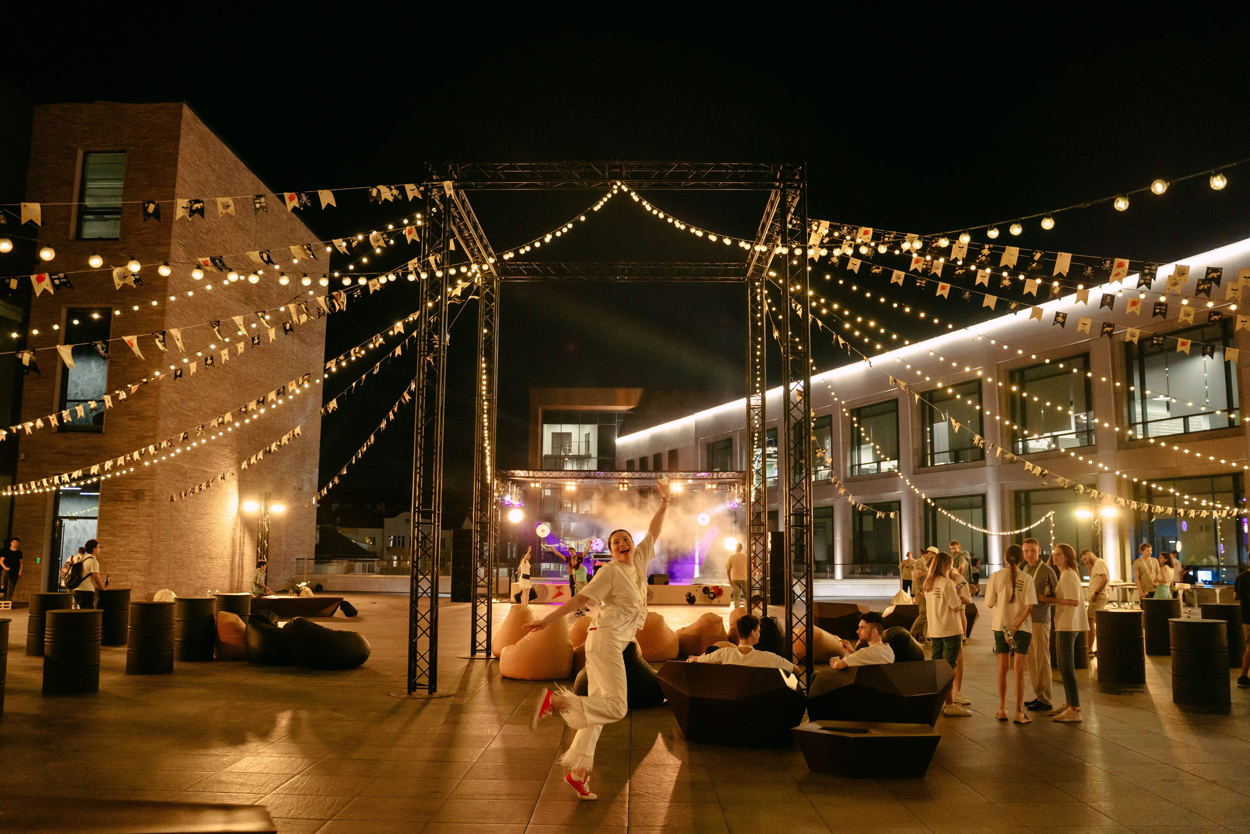 Тинькофф. ИТ-фест / 2023. Саша Копылов, фотограф в Казани