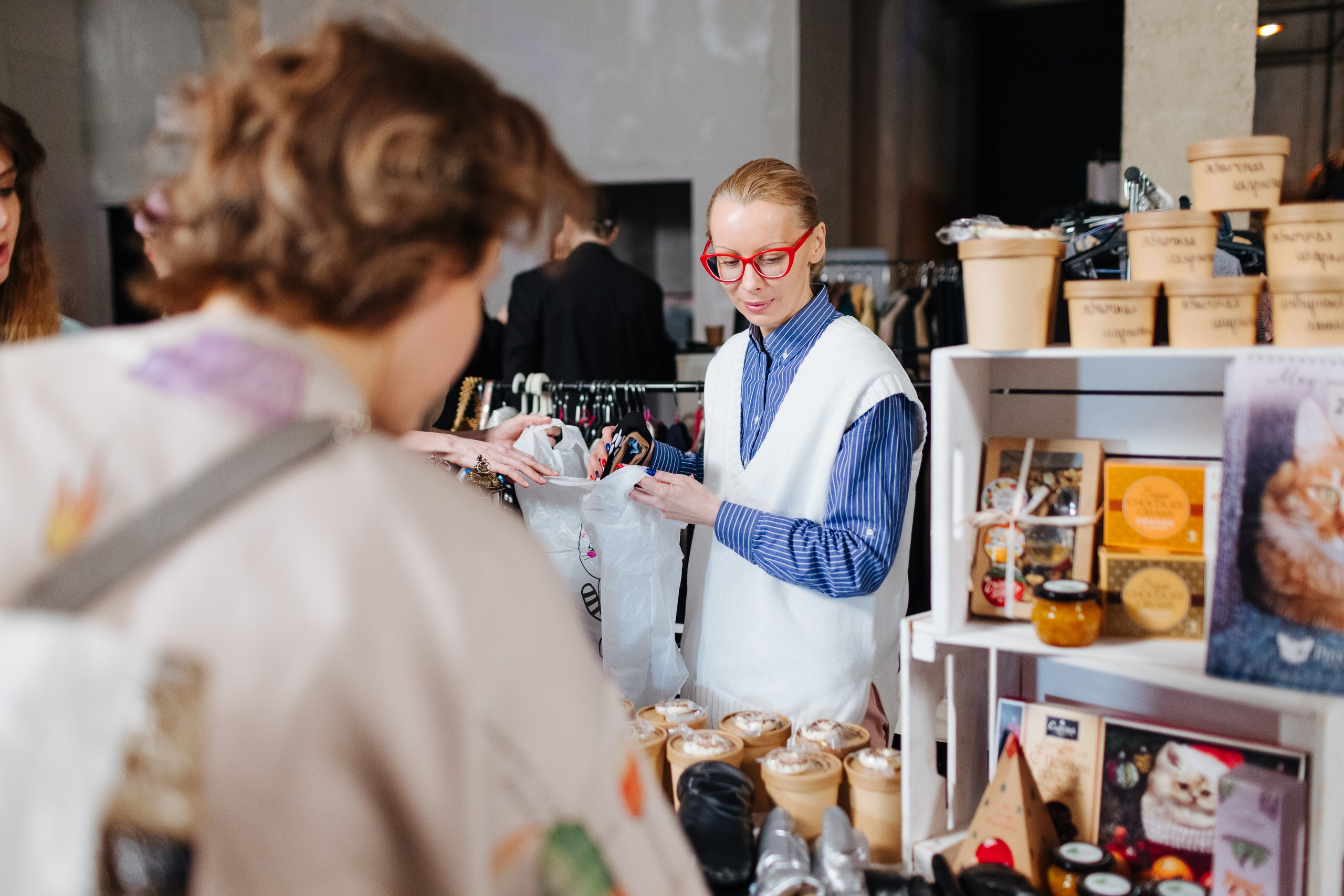 24–25 декабря 2022 в пространстве ПОЛЕ / День 1. Фотоотчеты «Ламбада-маркета»