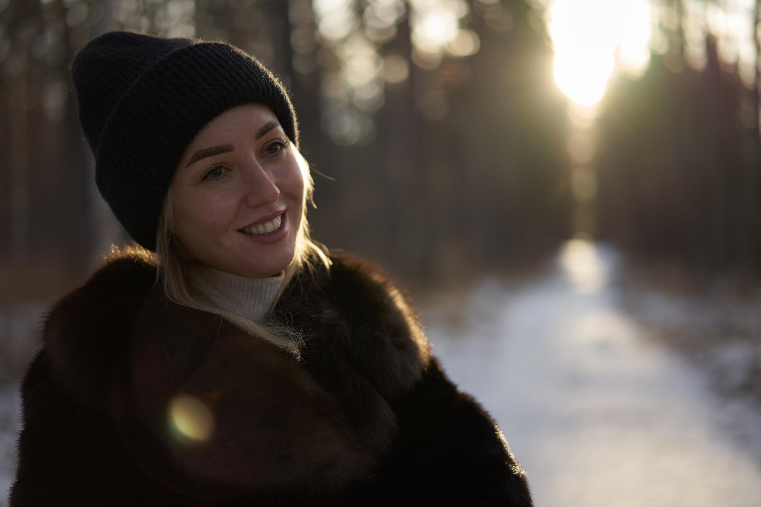 Семейная фотосессия зимой в лесу. Фотограф Екатеринбург Кокшарова Александра