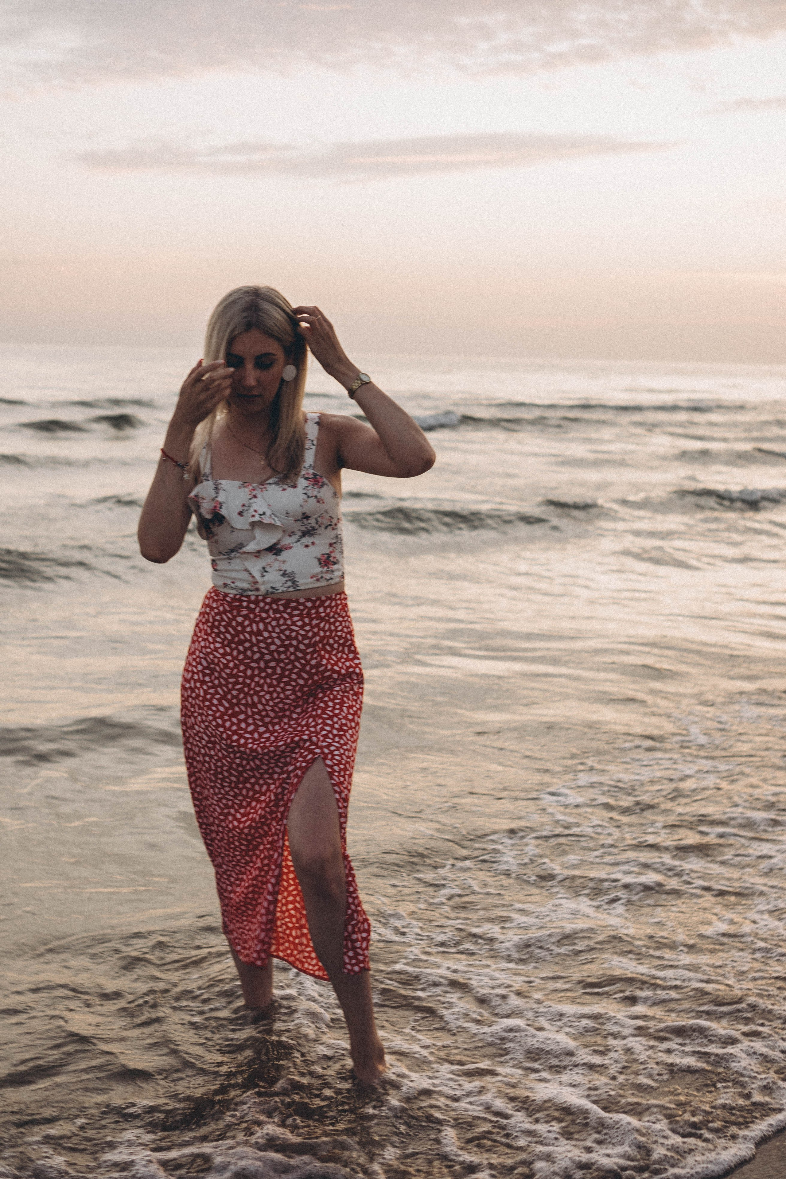 Июльский вечер на берегу черного моря. Профессиональный фотограф, Санкт-Петербург — Виктория Богомолова