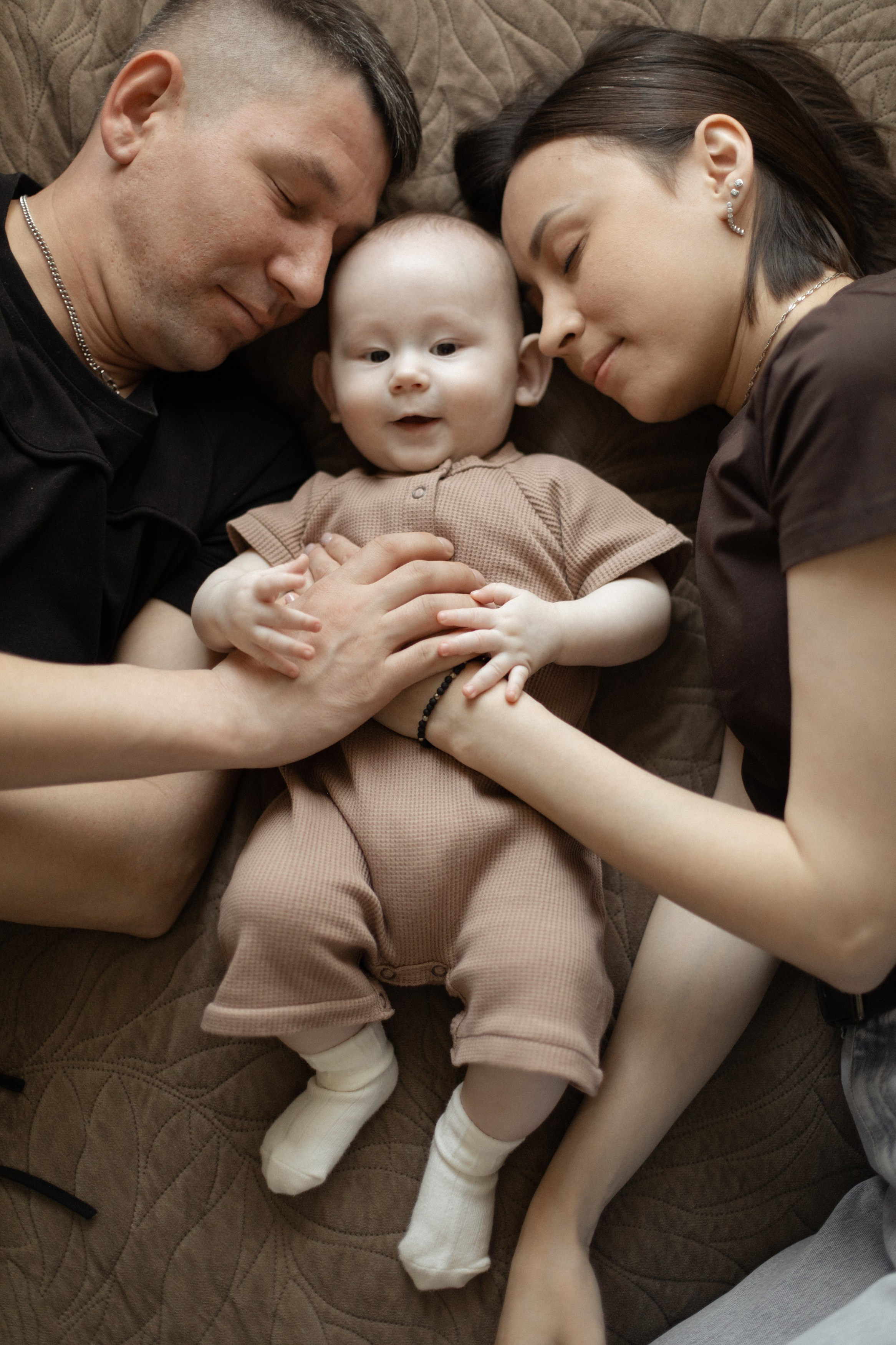 Лева и его родители. Семейный фотограф Челябинск