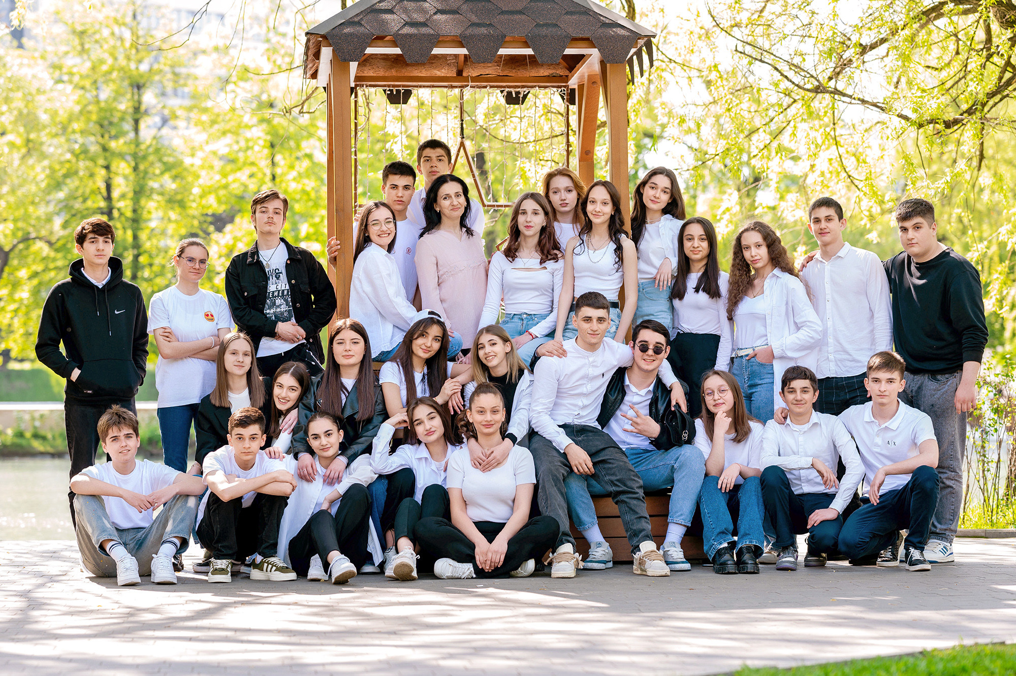 Групповое фото. Выпускные альбомы ВЛАДИКАВКАЗ