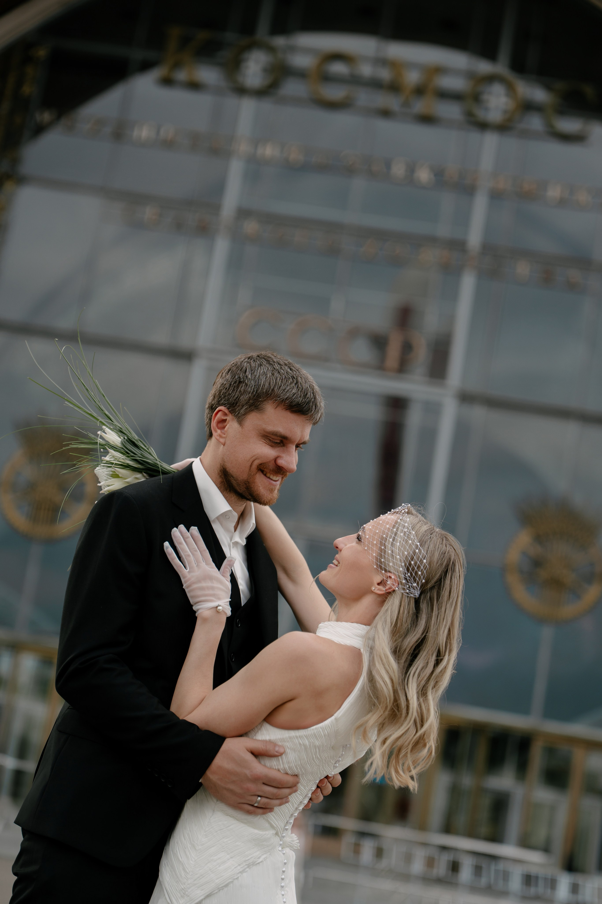 Любовь в космосе. Свадебный и семейный фотограф в Москве и Красногорске — живые кадры | Анастасия Тихонова