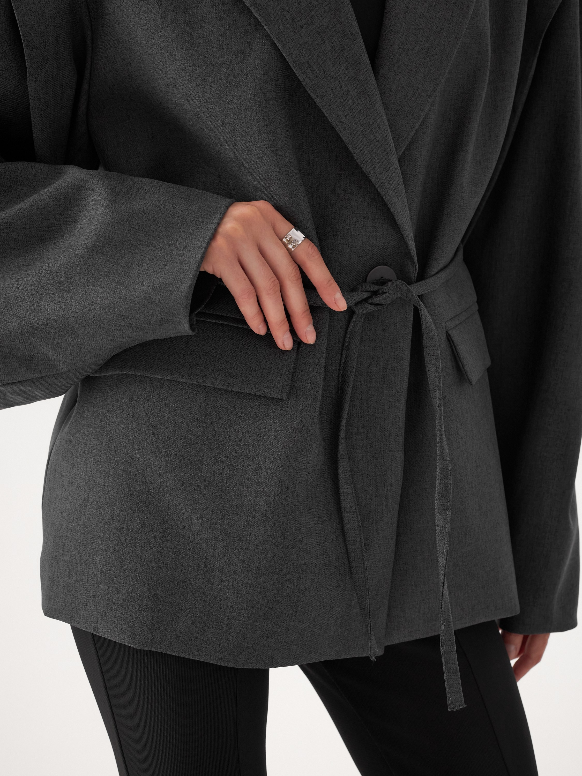 Фотосъемка пиджаков Екатеринбург Wildberries ВБ Ozon Озон фотосессия одежды Екб заказать цена фотосъемка товара WB маркетплейс карточки това. Фотограф Екатеринбург Анастасия Жерновская | Маркетплейсы и нейрофото