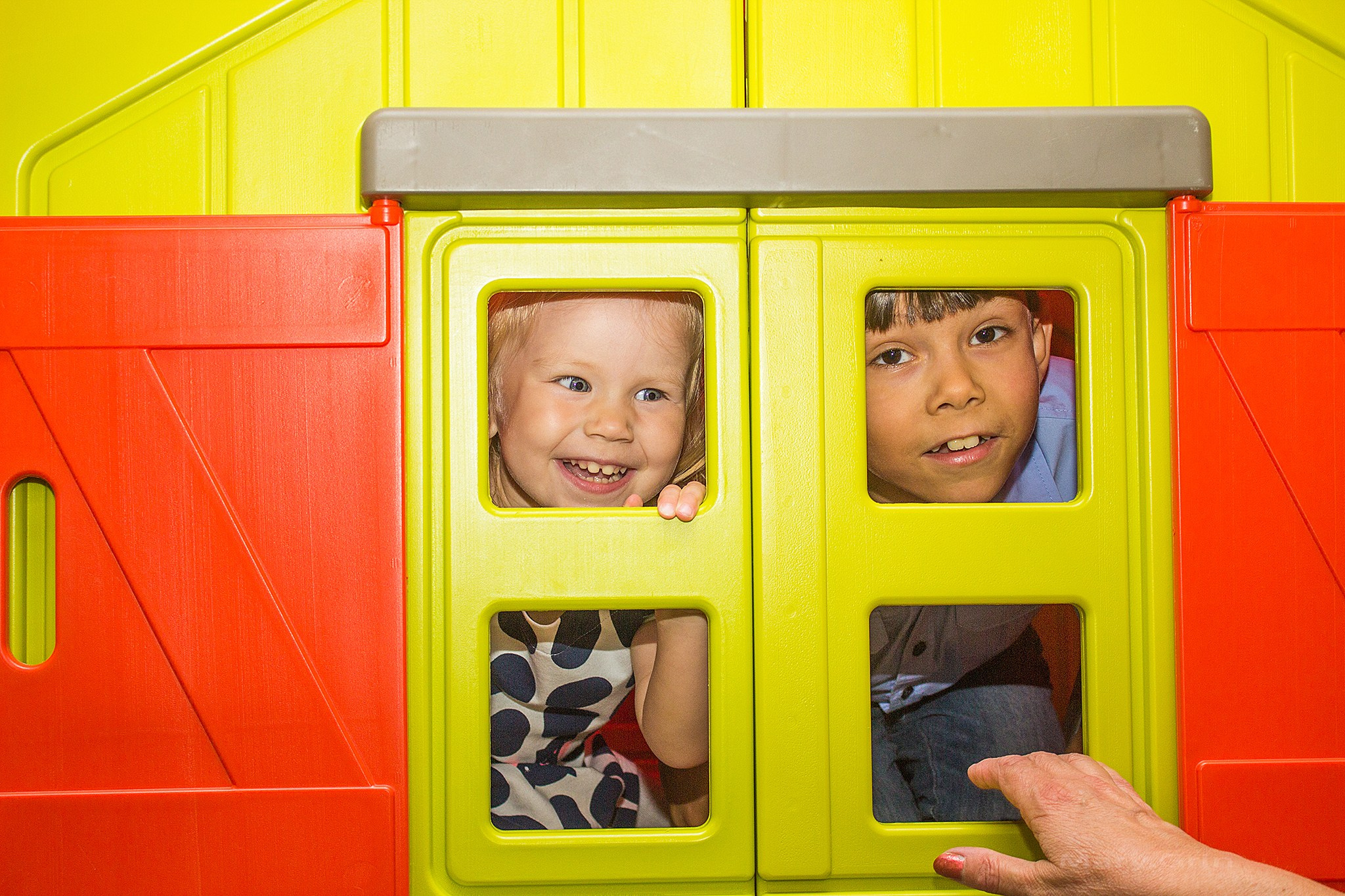 День рождения в стиле свинки Пеппа в Изумрудном городе. Детский и семейный фотограф, фотограф мероприятий Нижний Новгород