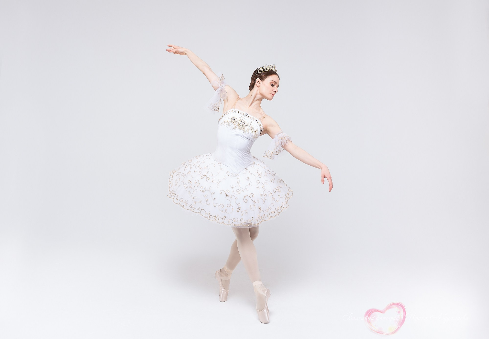 Ведущая балерина Классического национального балета Марина Окунева