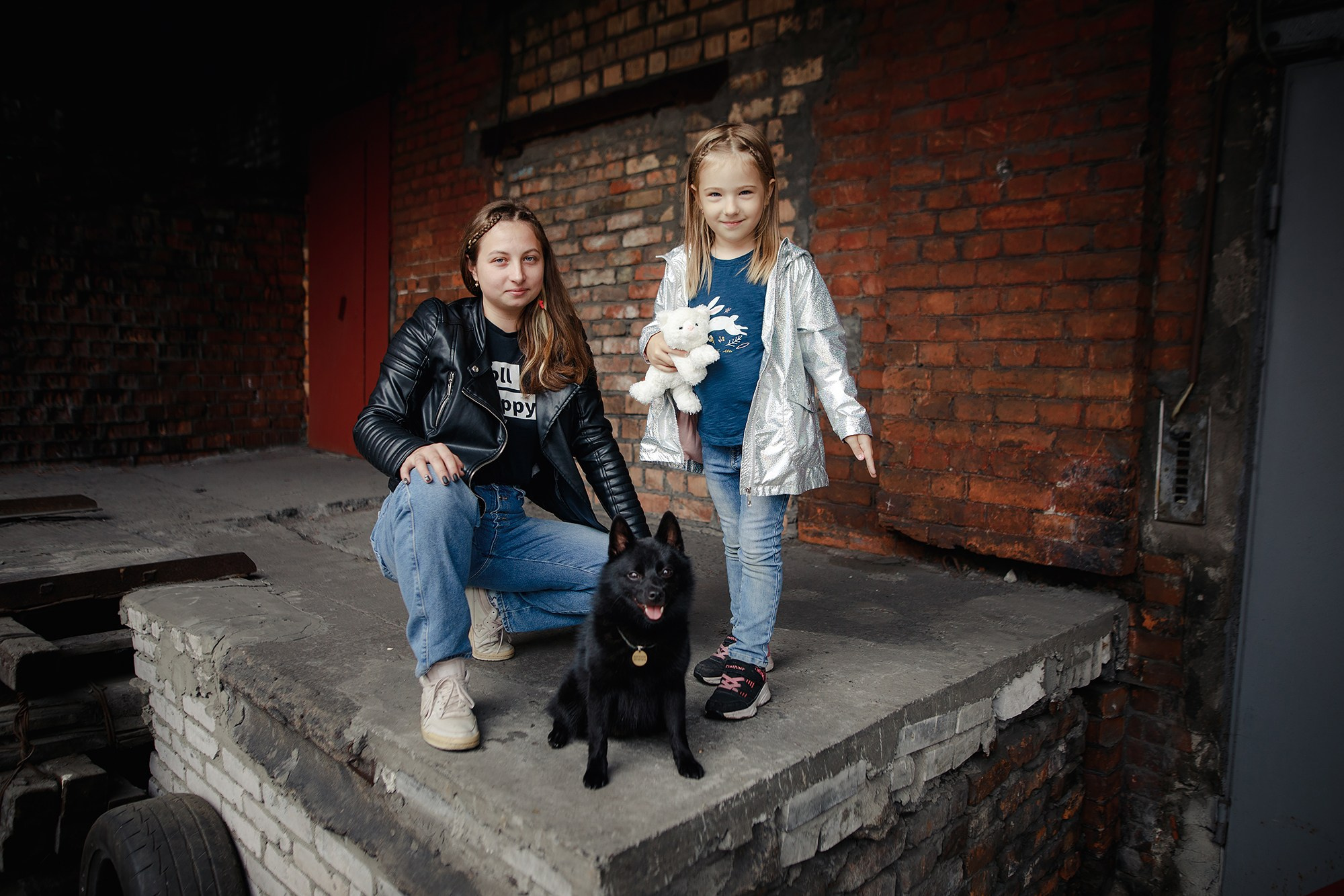 Саша, Маша и шипперке Йети. Фотограф-анималист Mary Mart — Москва, Питер