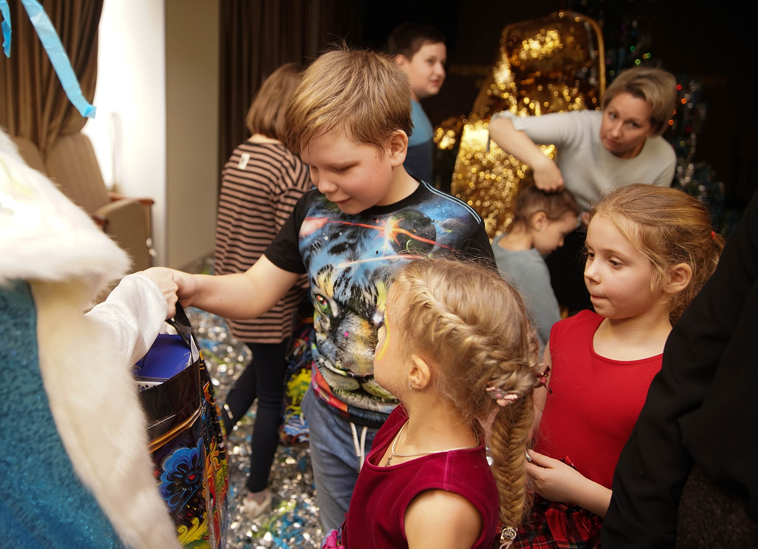 Елка НБД банк. Семейный и детский фотограф в Нижнем Новгороде