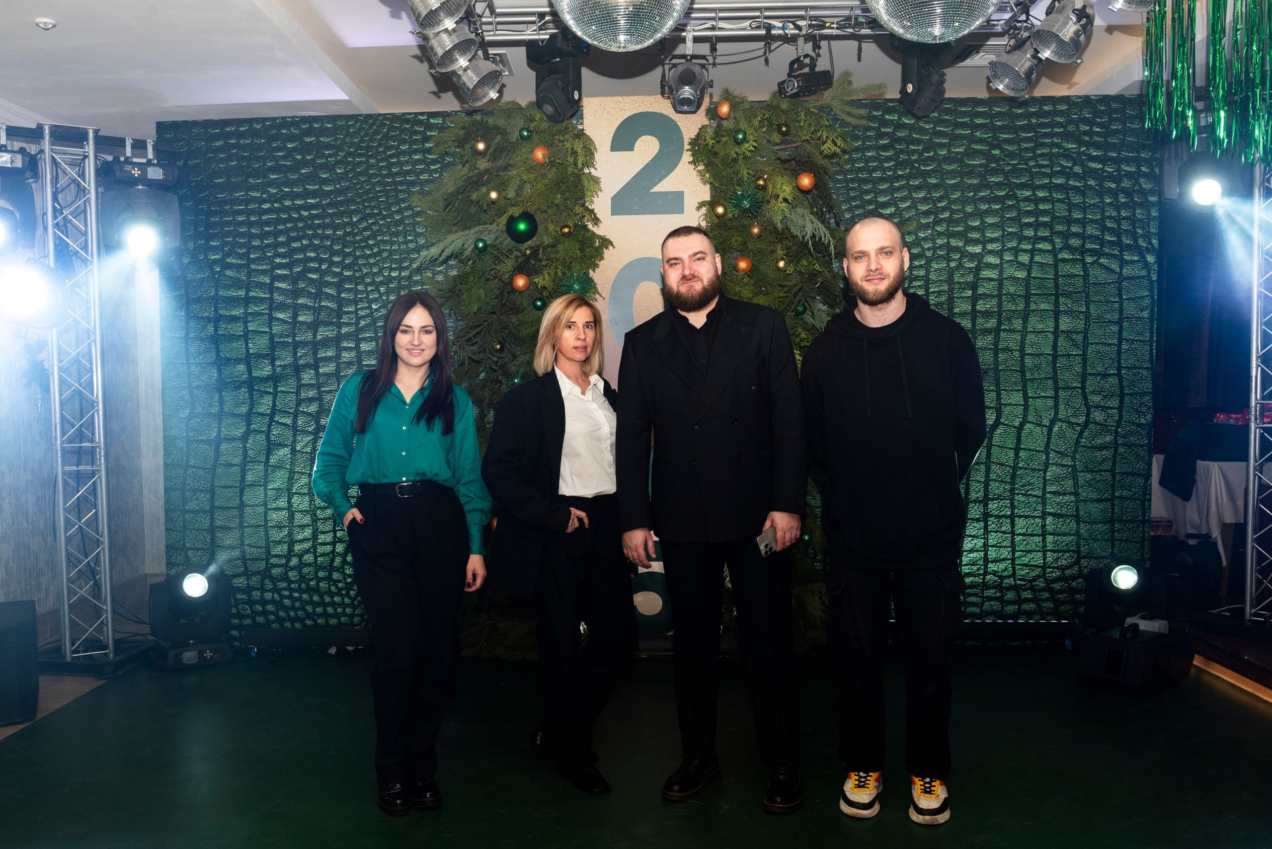 Новогодний корпоратив. Организация и декор мероприятий Донецк (ДНР)