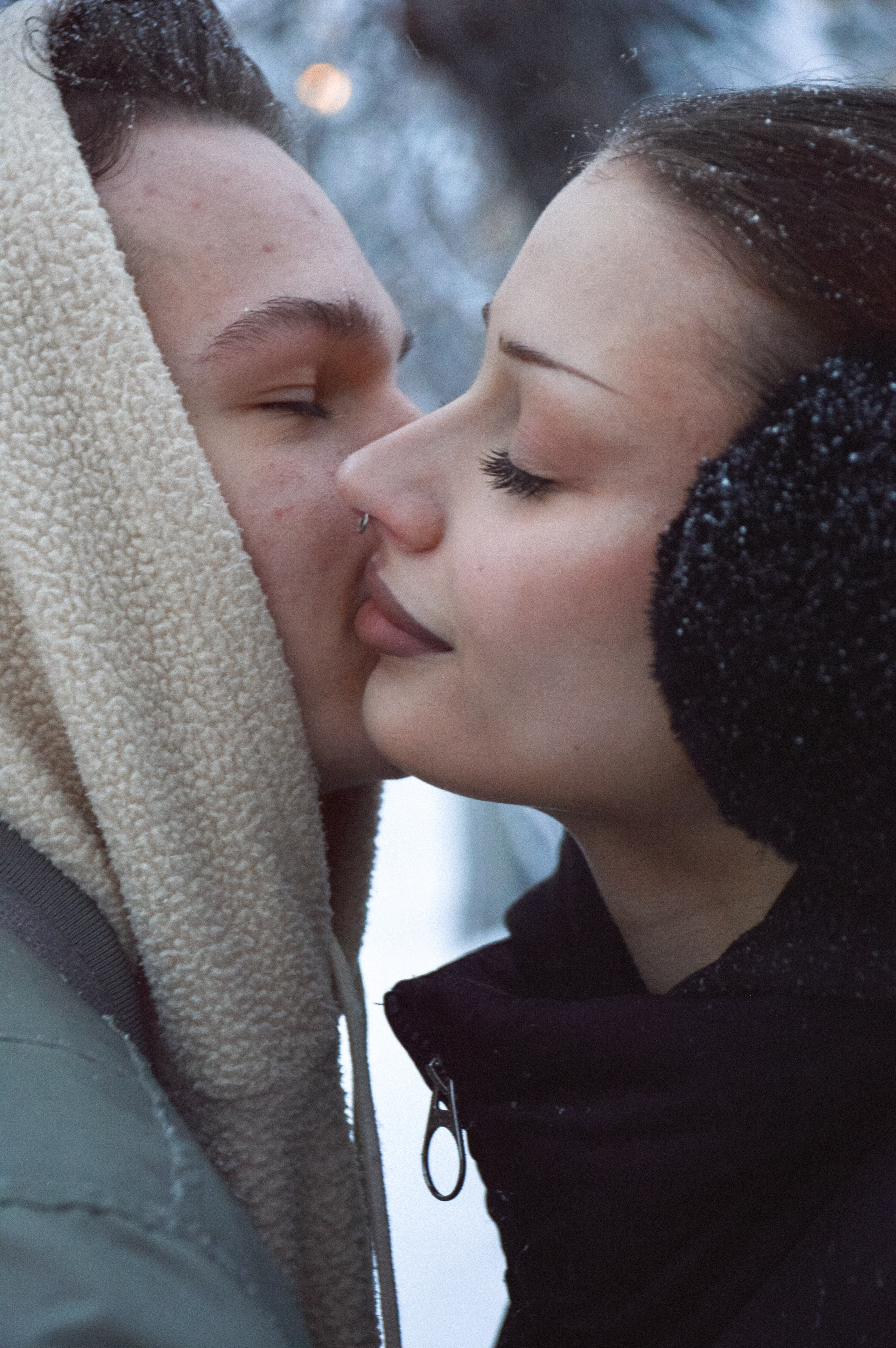 Под снегом. Питерский фотограф