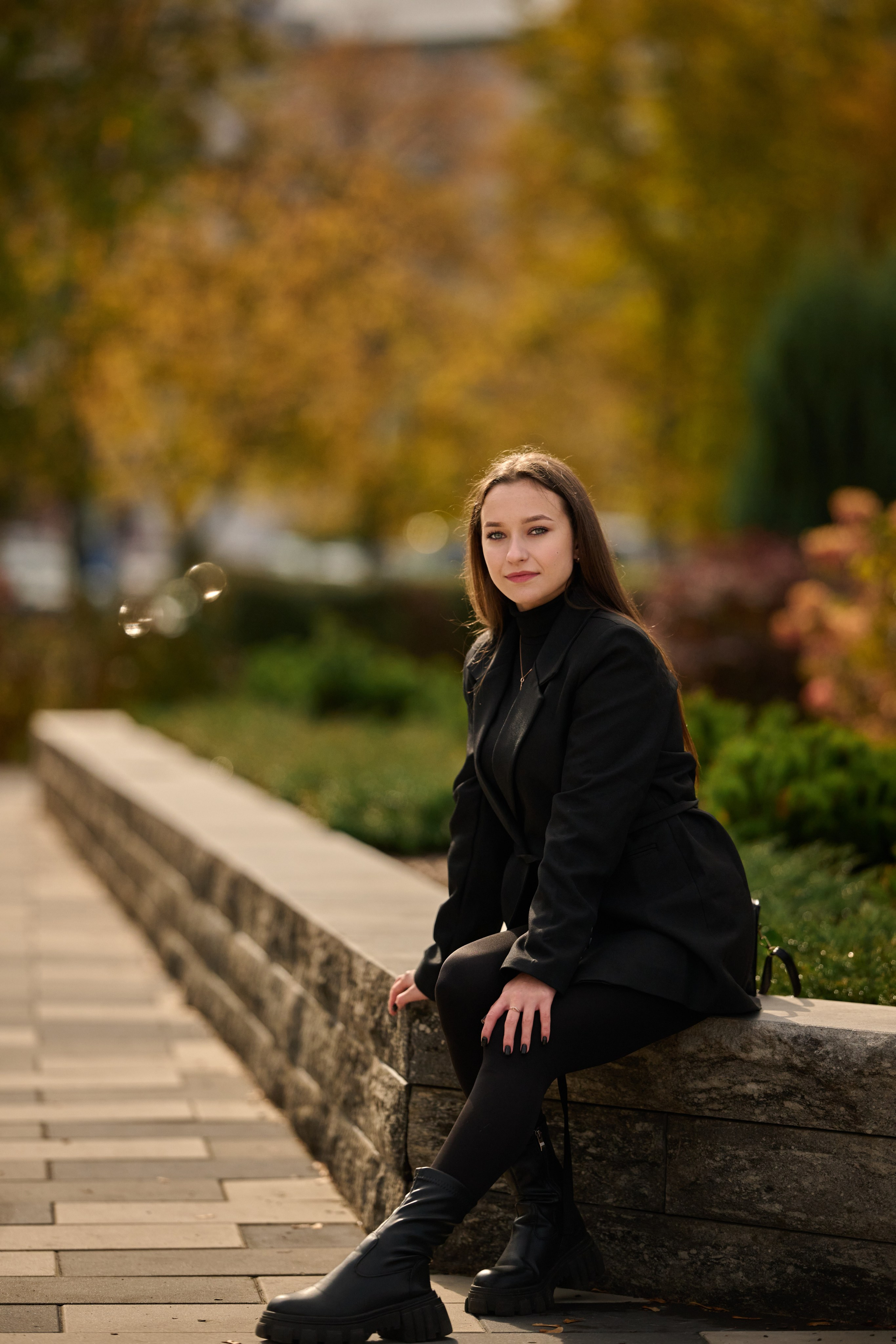 Фотосессия Елизаветы в красивых красках осени Старого Оскола. Профессиональный фотограф Старый Оскол, Губкин — свадьба, венчание, крещение, юбилей и день рождения