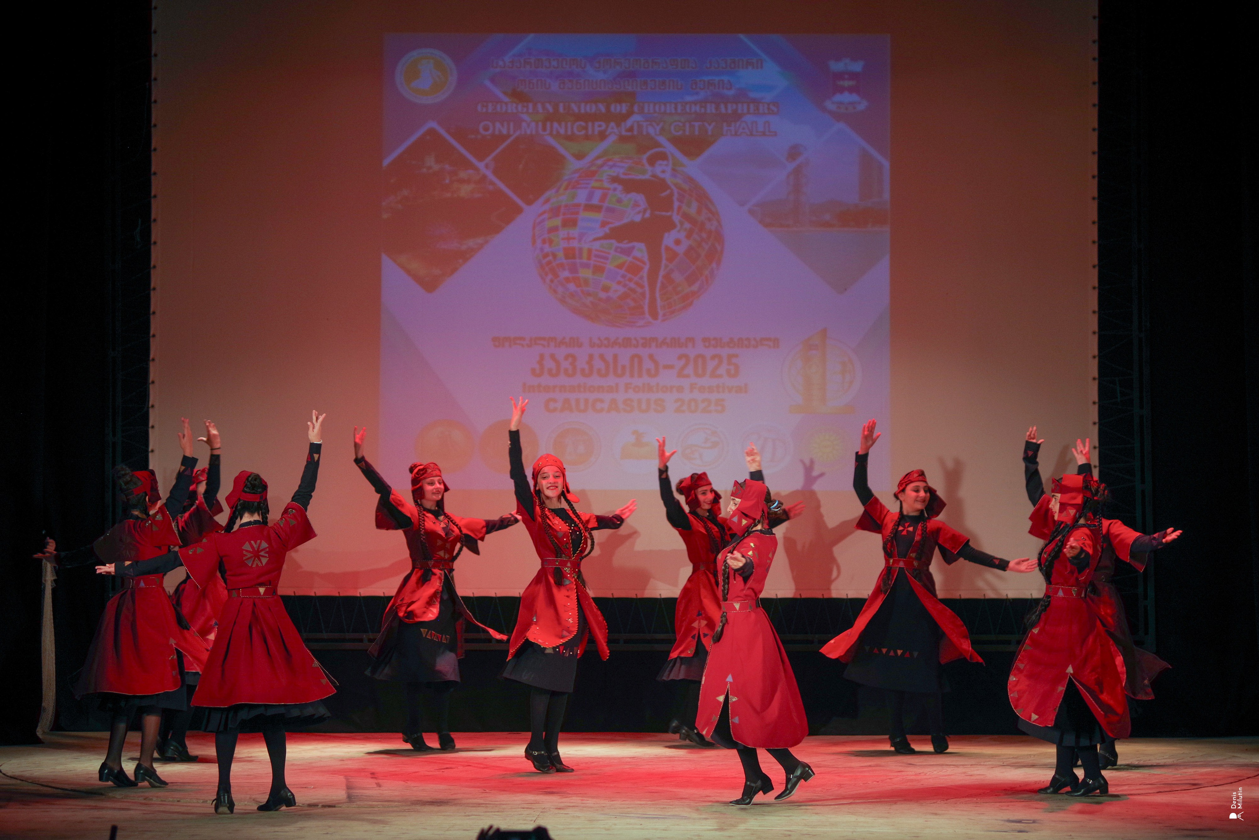 Танцы в прекрасном Они. Портретный фотограф Денис Милютин