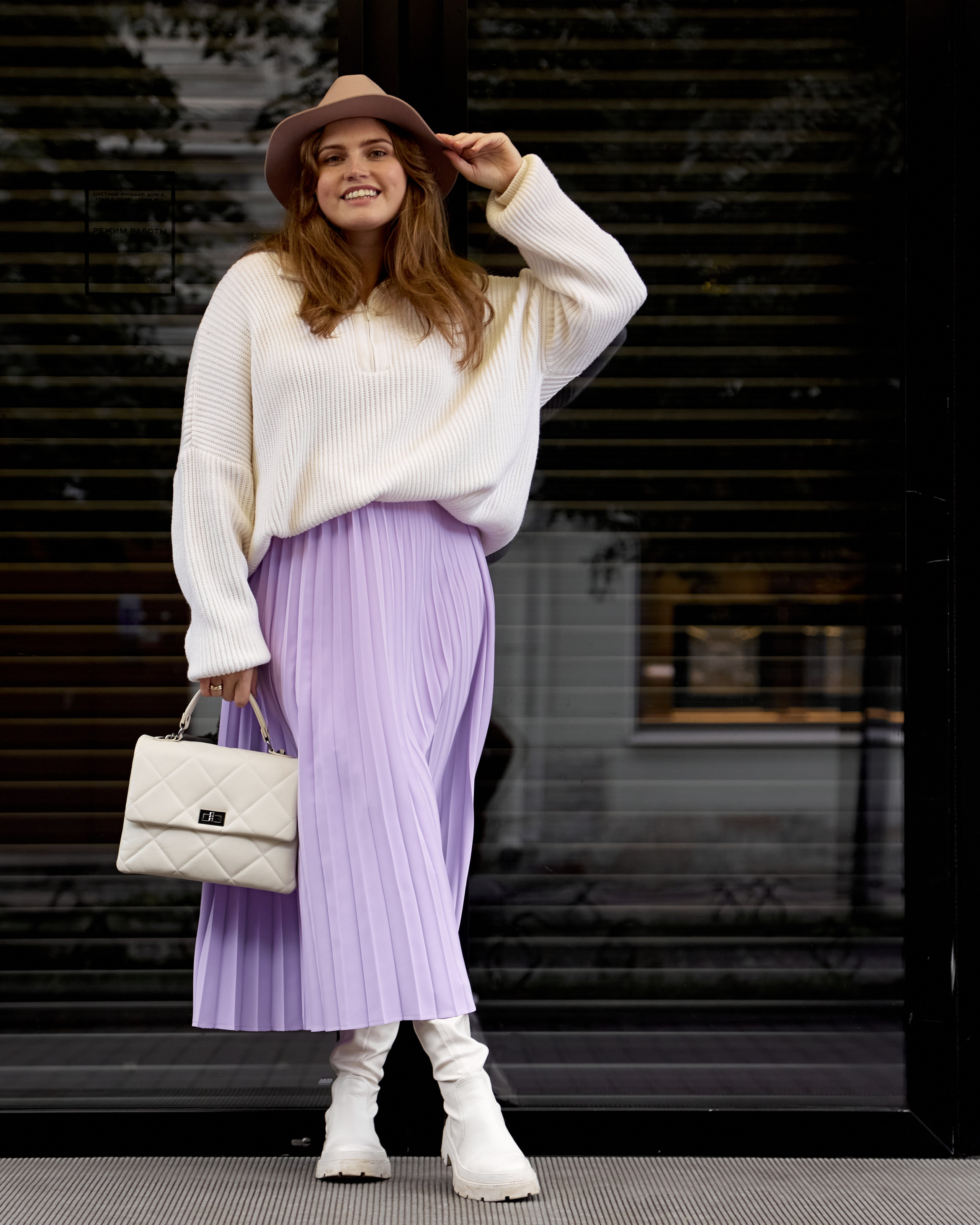 Алена, 50-52 р-р, 170 рост. KED Production — продакшн из СПб. Создаём фото, видео и контент, который помогает брендам и селлерам продавать больше