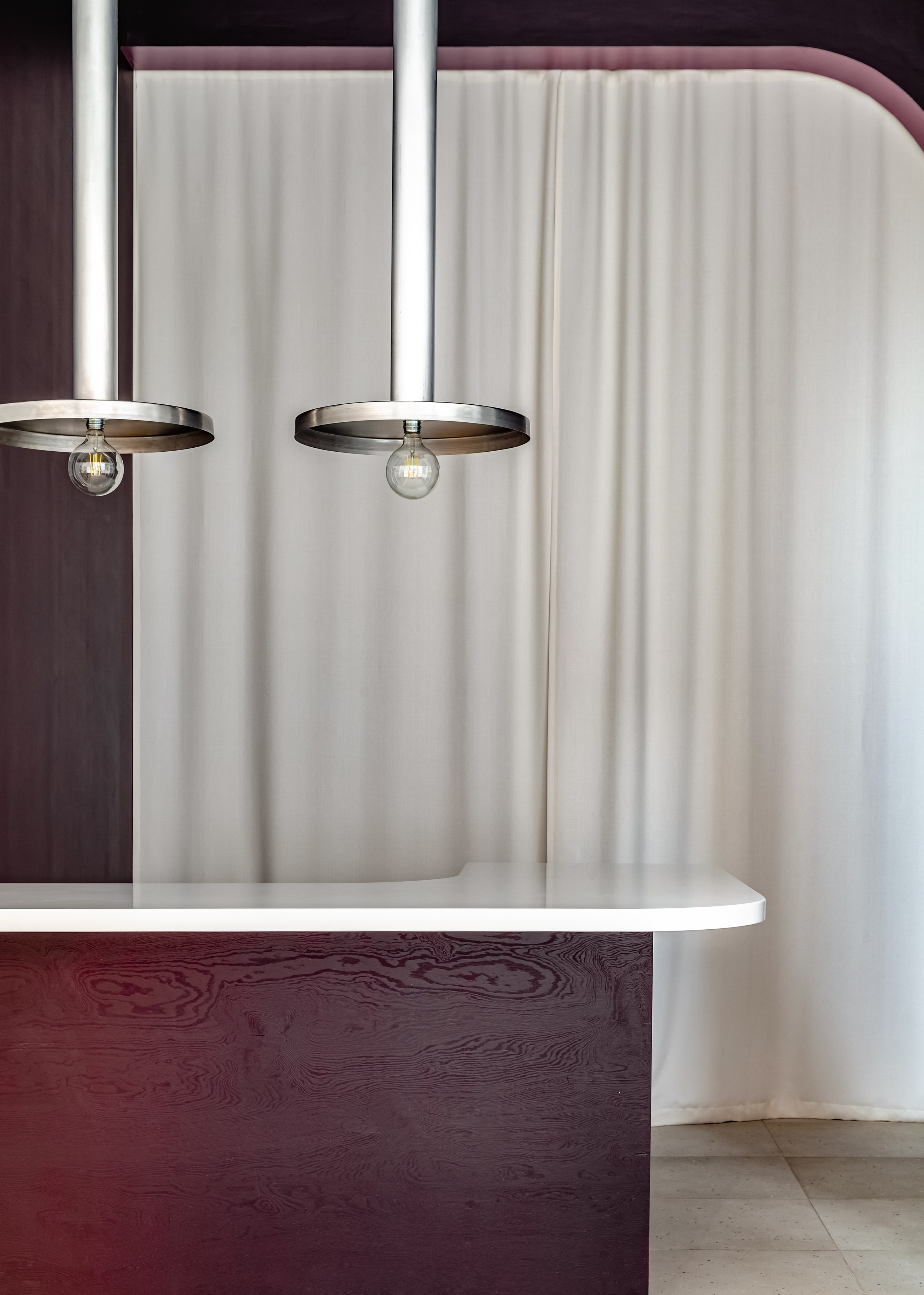 Корнер упаковки подарков Paper Yes Paper. Дизайнер интерьеров