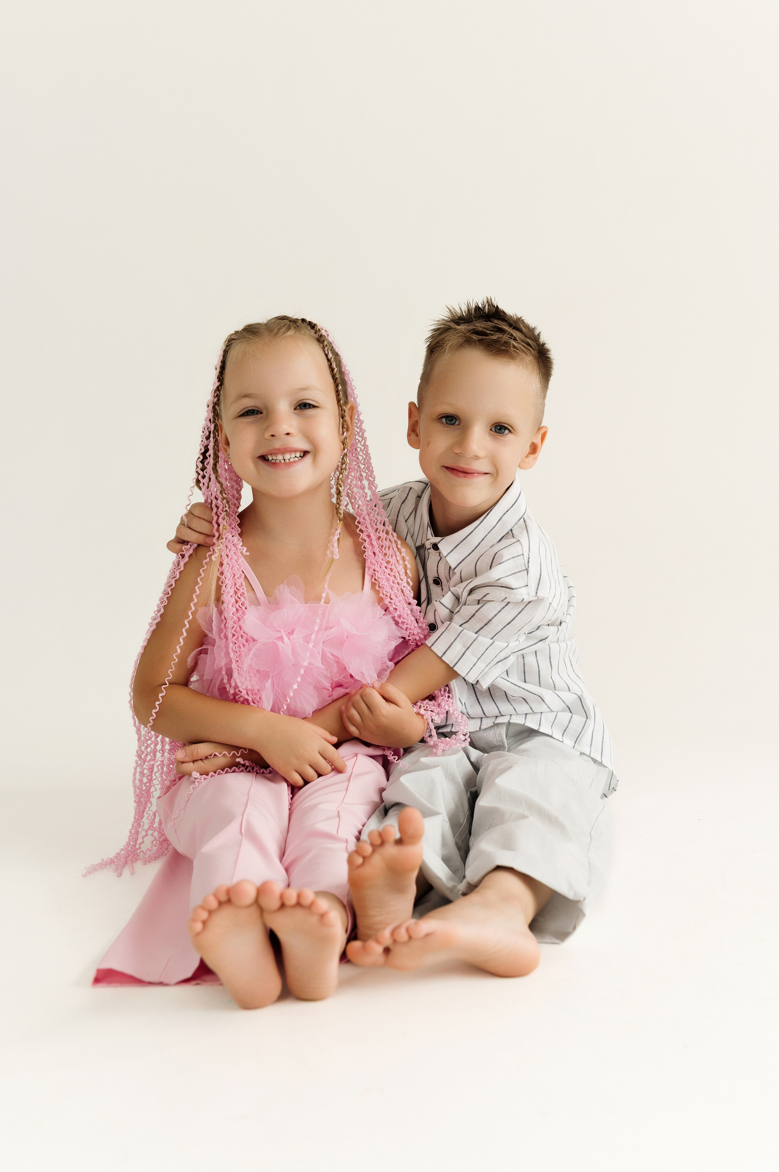 Вика, Слава, Середа и Юля. Фотограф в Краснодаре Скубицкая Альбина