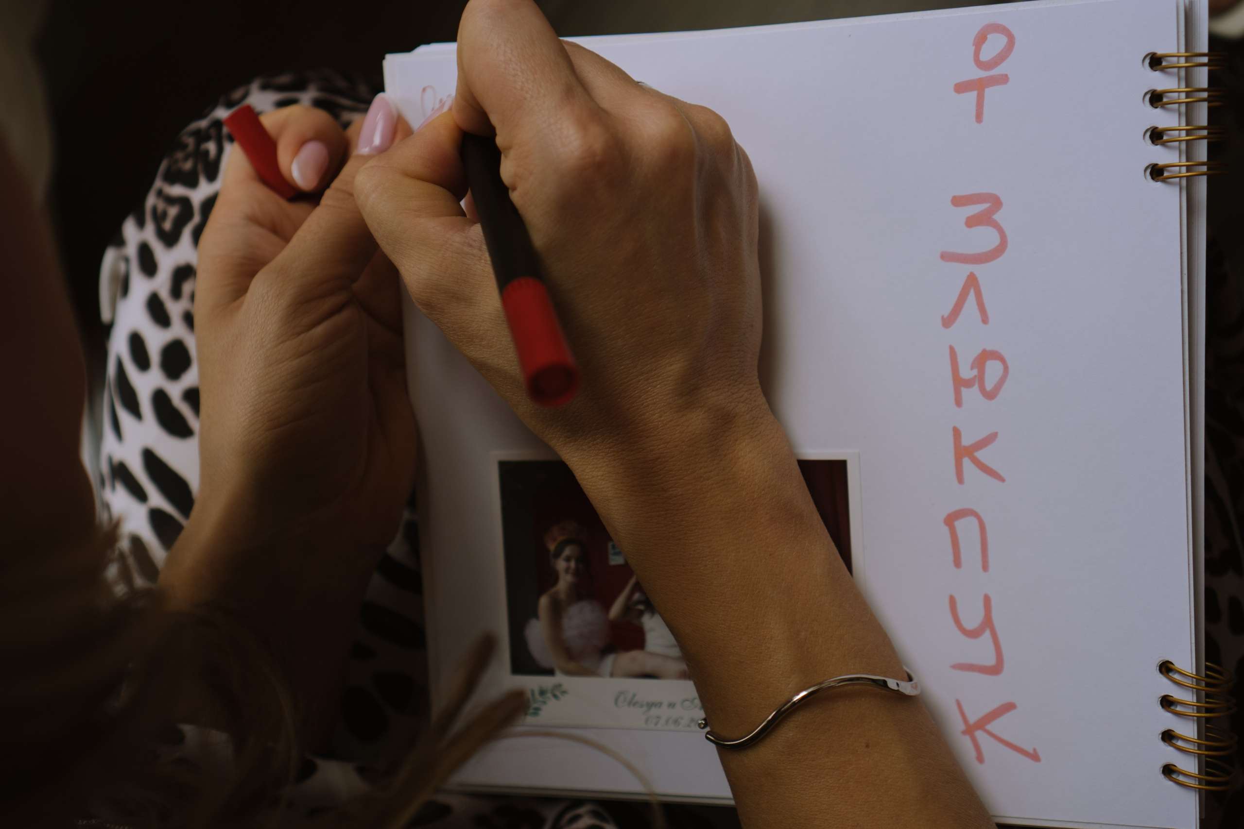 СВАДЕБНЫЙ БАНКЕТ НА ВЛАДИМИРСКОЙ В САНКТ-ПЕТЕРБУРГЕ (КАМЕРНАЯ СВАДЬБА). Профессиональный фотограф, Санкт-Петербург — Виктория Богомолова