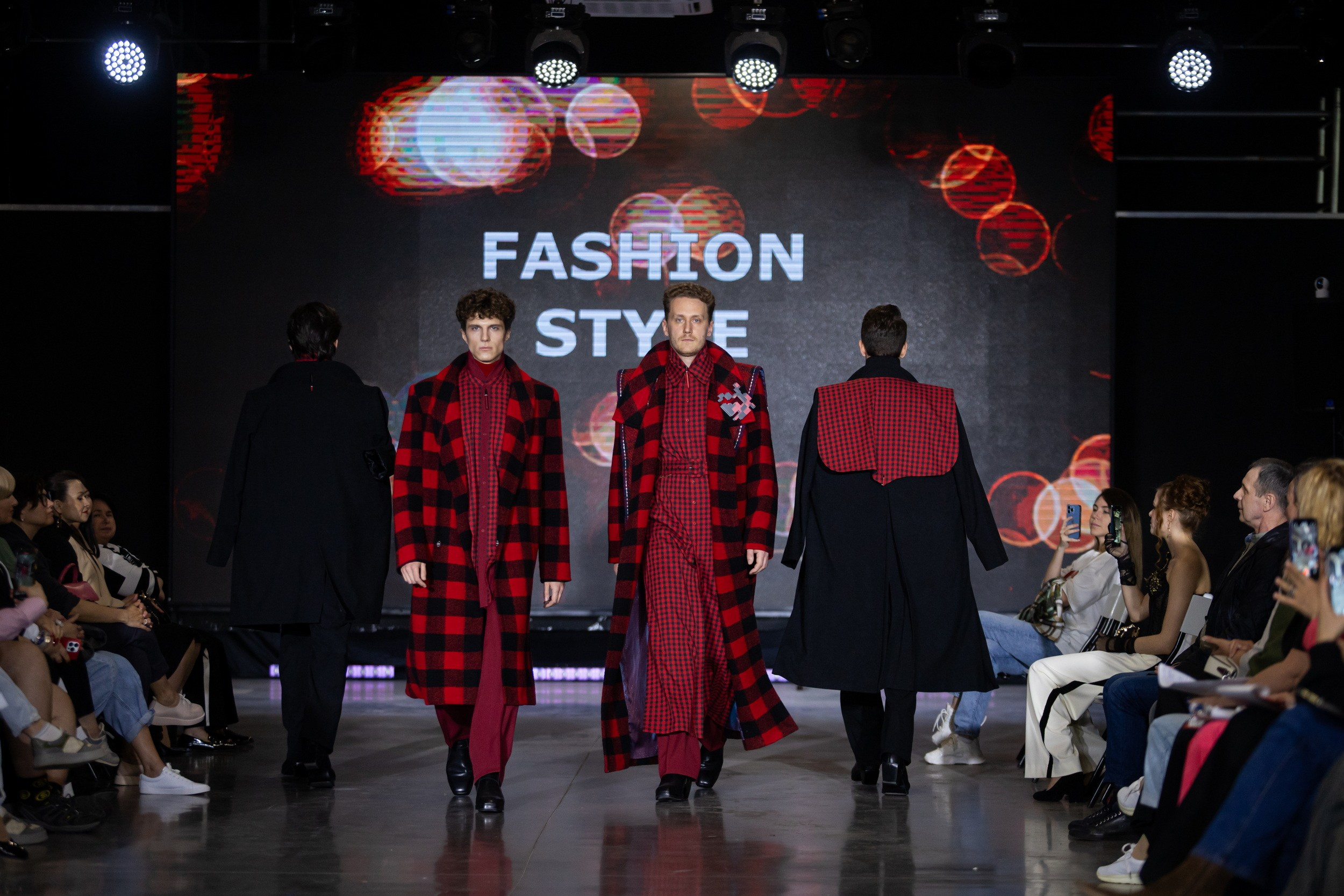 Фестиваль моды и красоты Fashion Style (17 мая 2025). Репортажный фотограф Алексей Пирязев