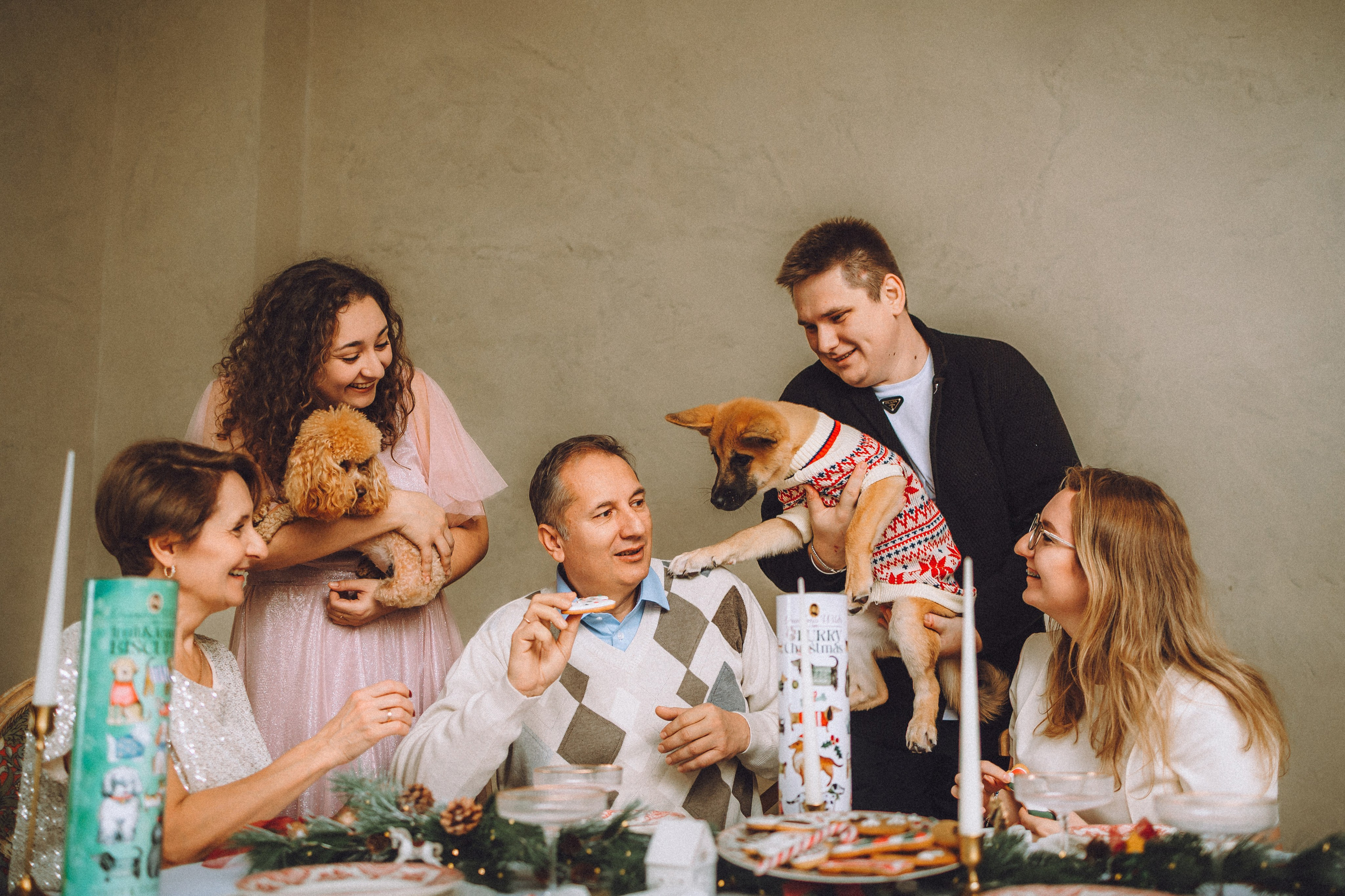 Джули, Шелли и их семья